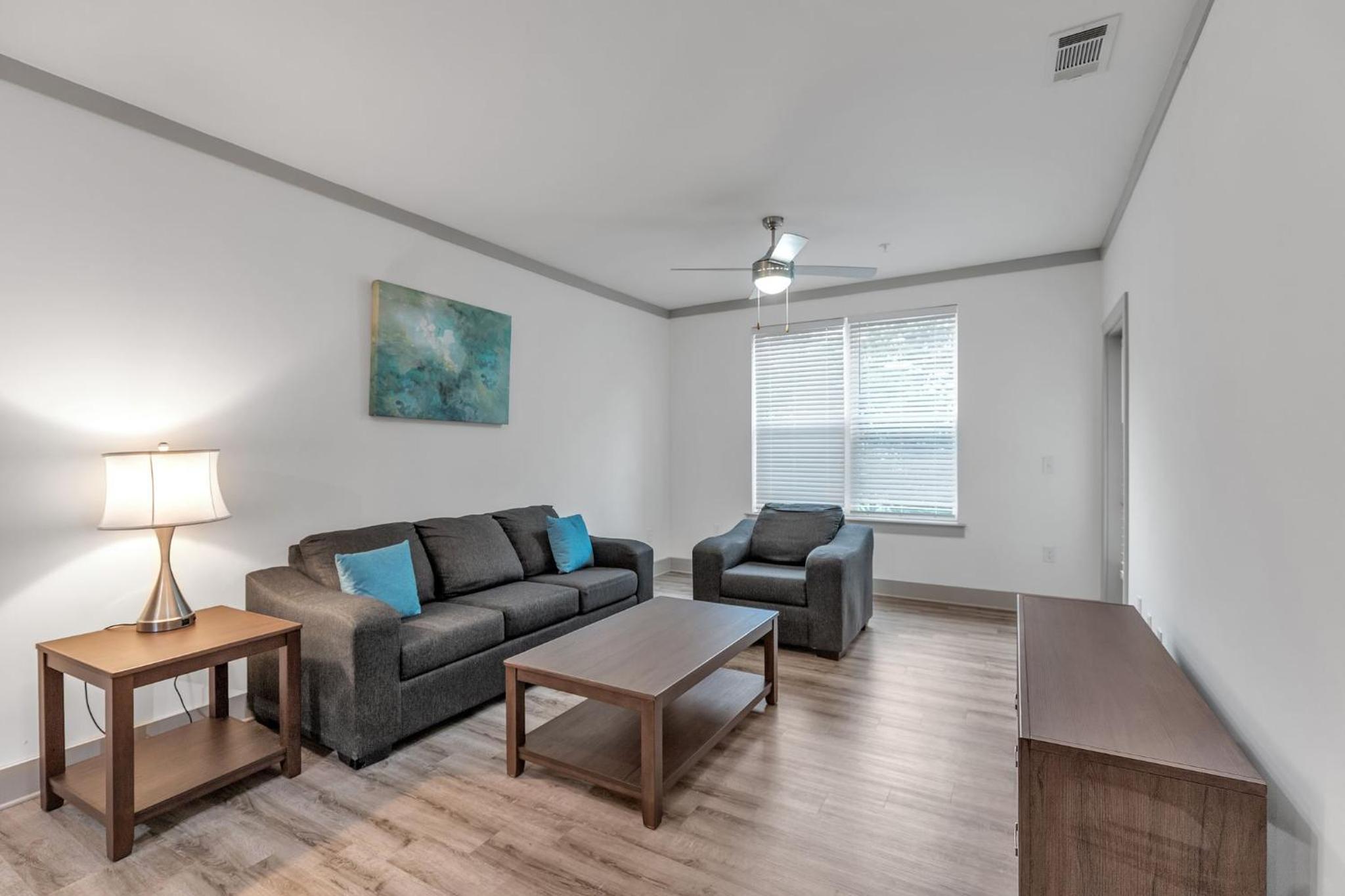 Apartment photo 3