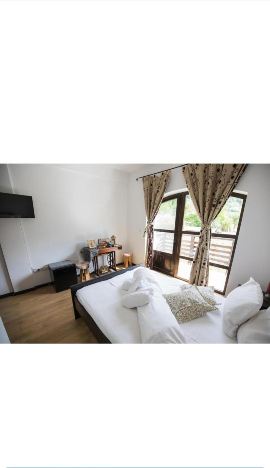 Double Room with Balcony photo 1