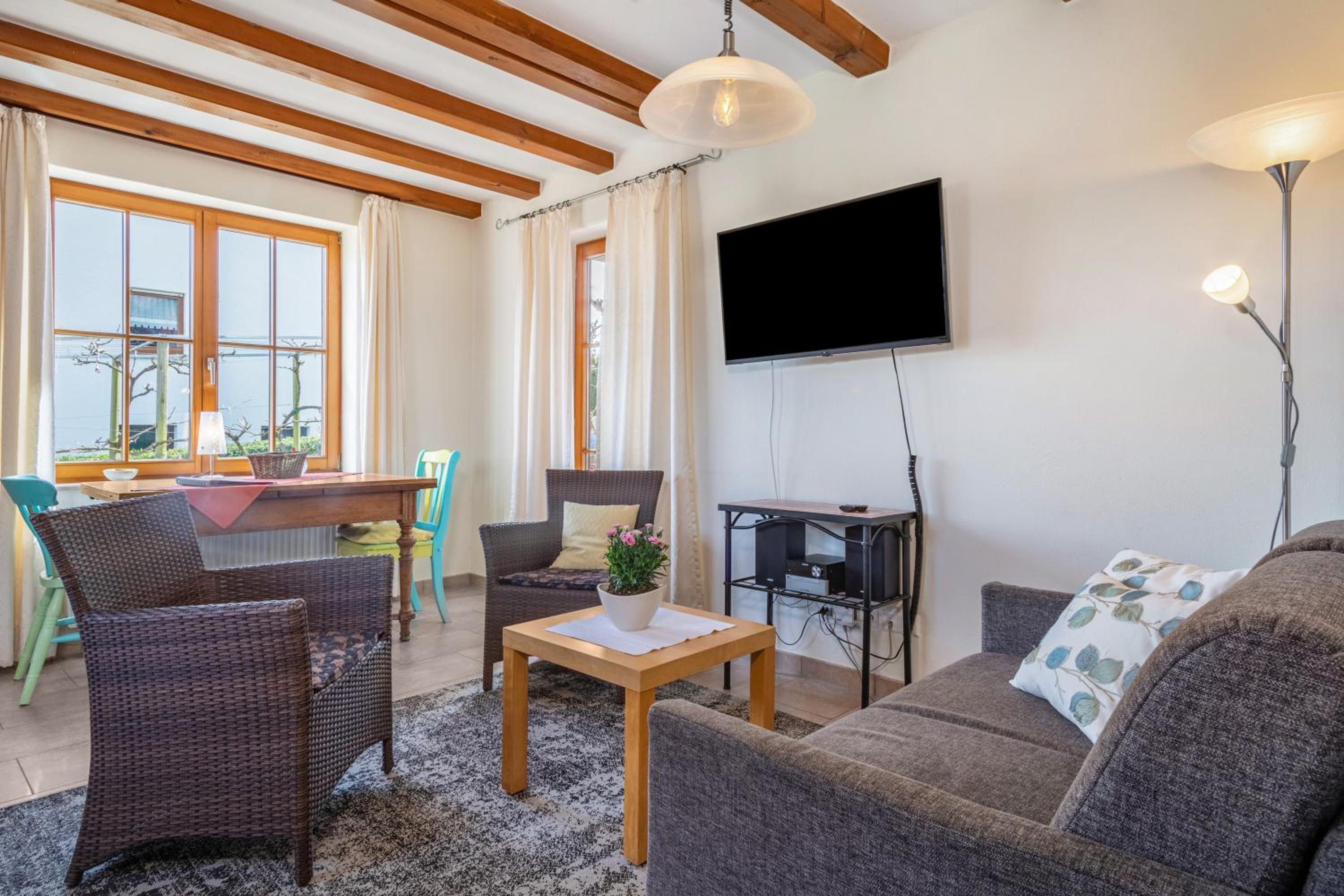 One-Bedroom Apartment with Garden