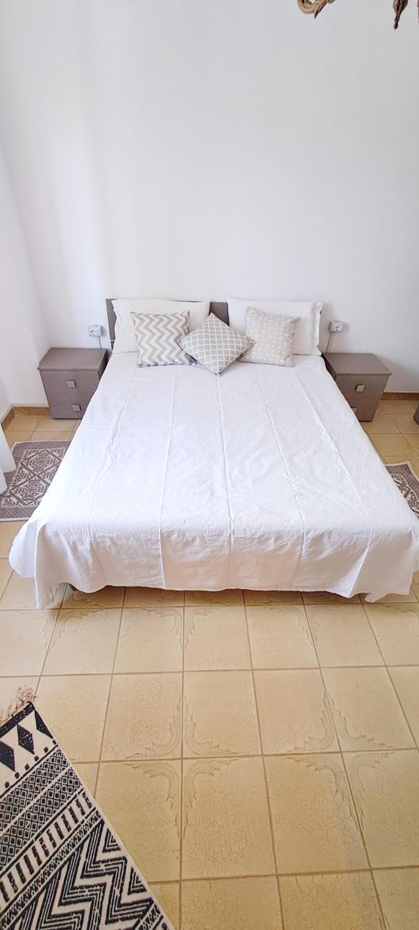Standard Double Room with Shared Bathroom photo 1