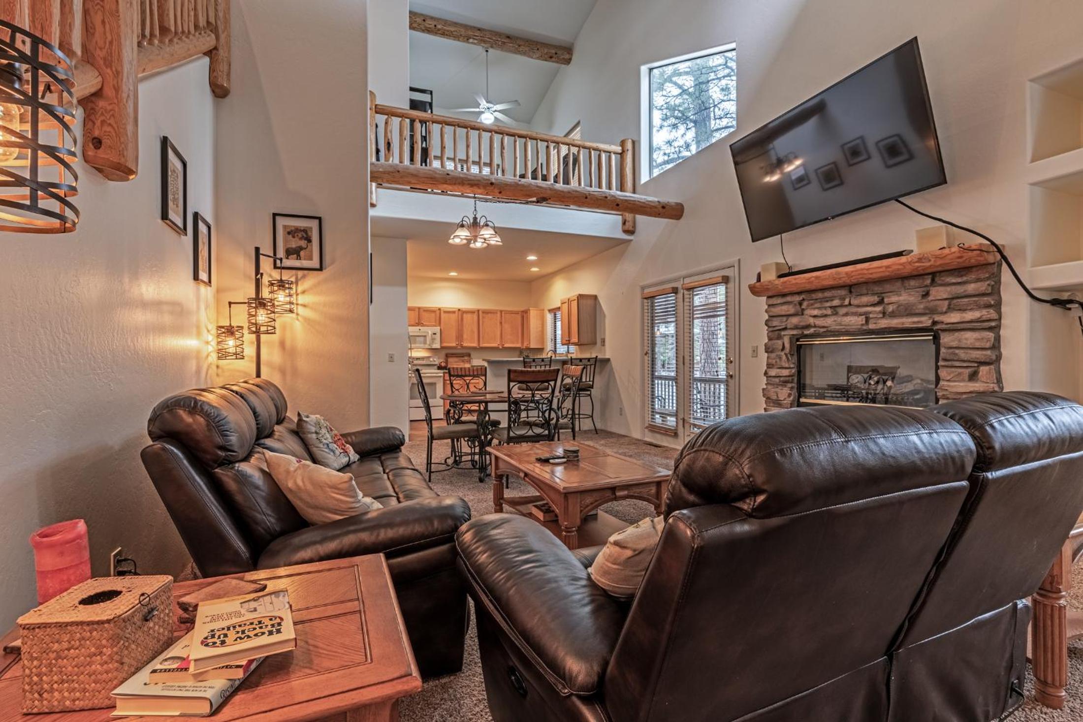 Three-Bedroom Villa photo 1