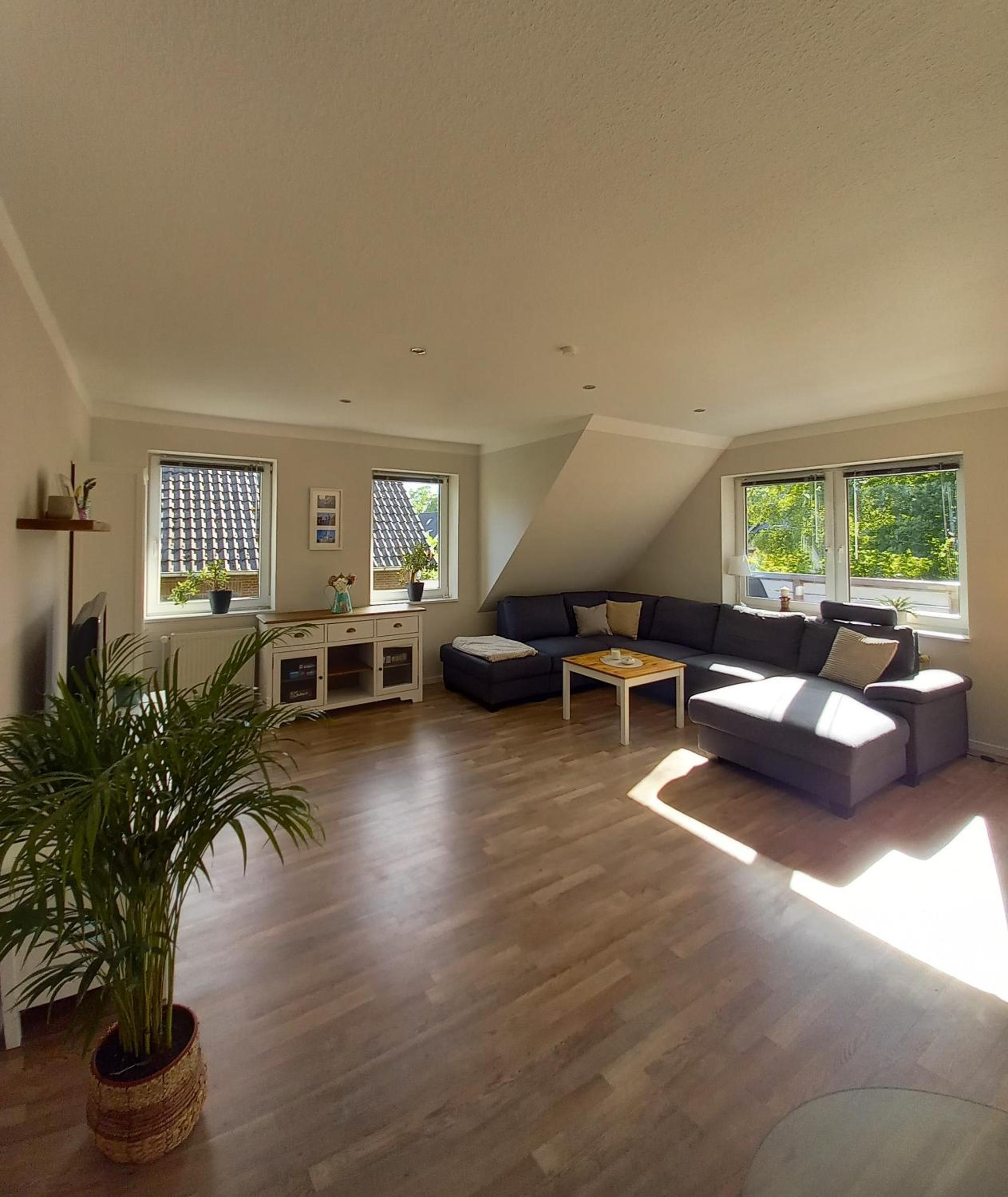 Two-Bedroom Apartment with Balcony photo 1