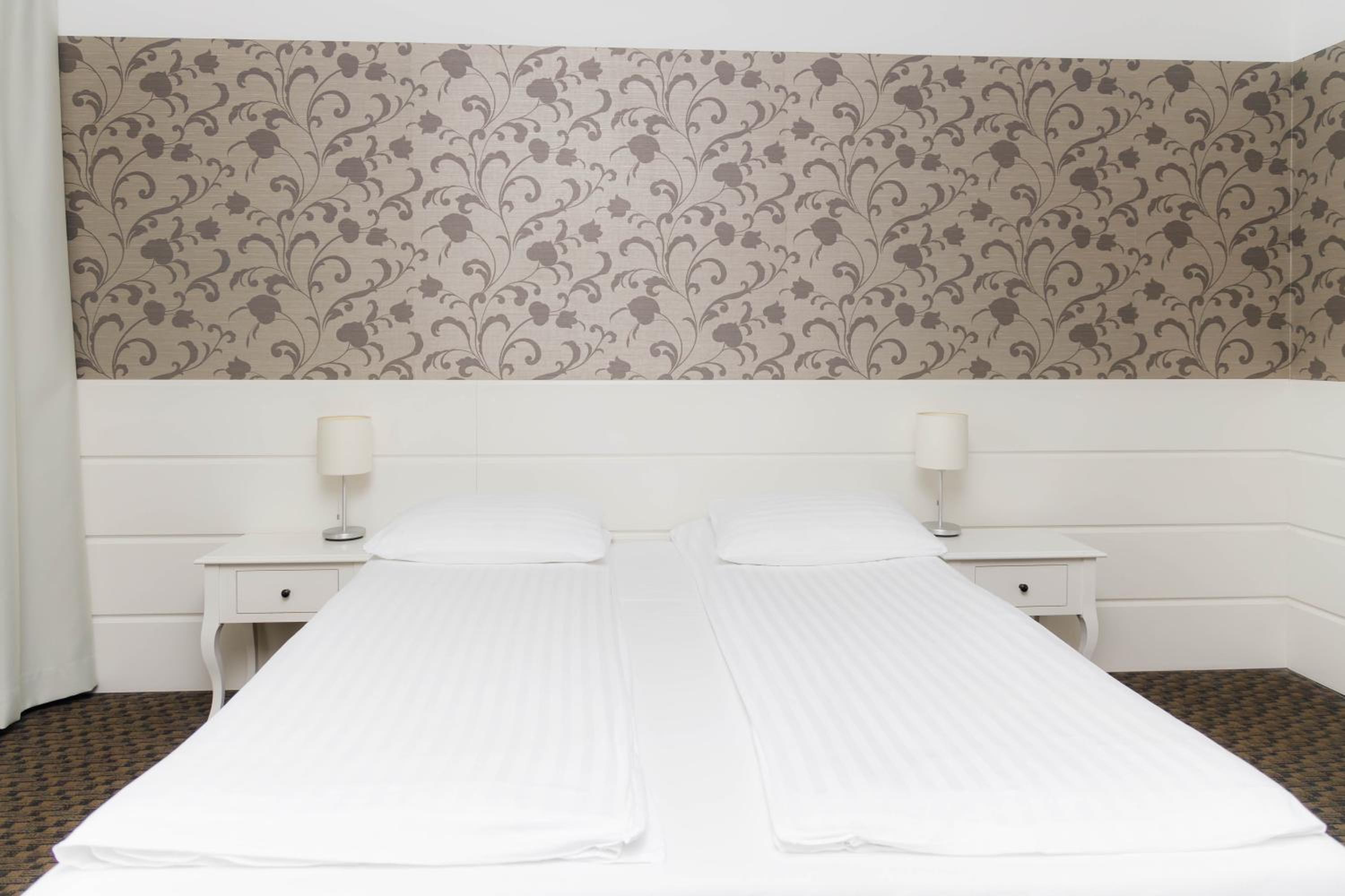 Standard Double Room photo 1