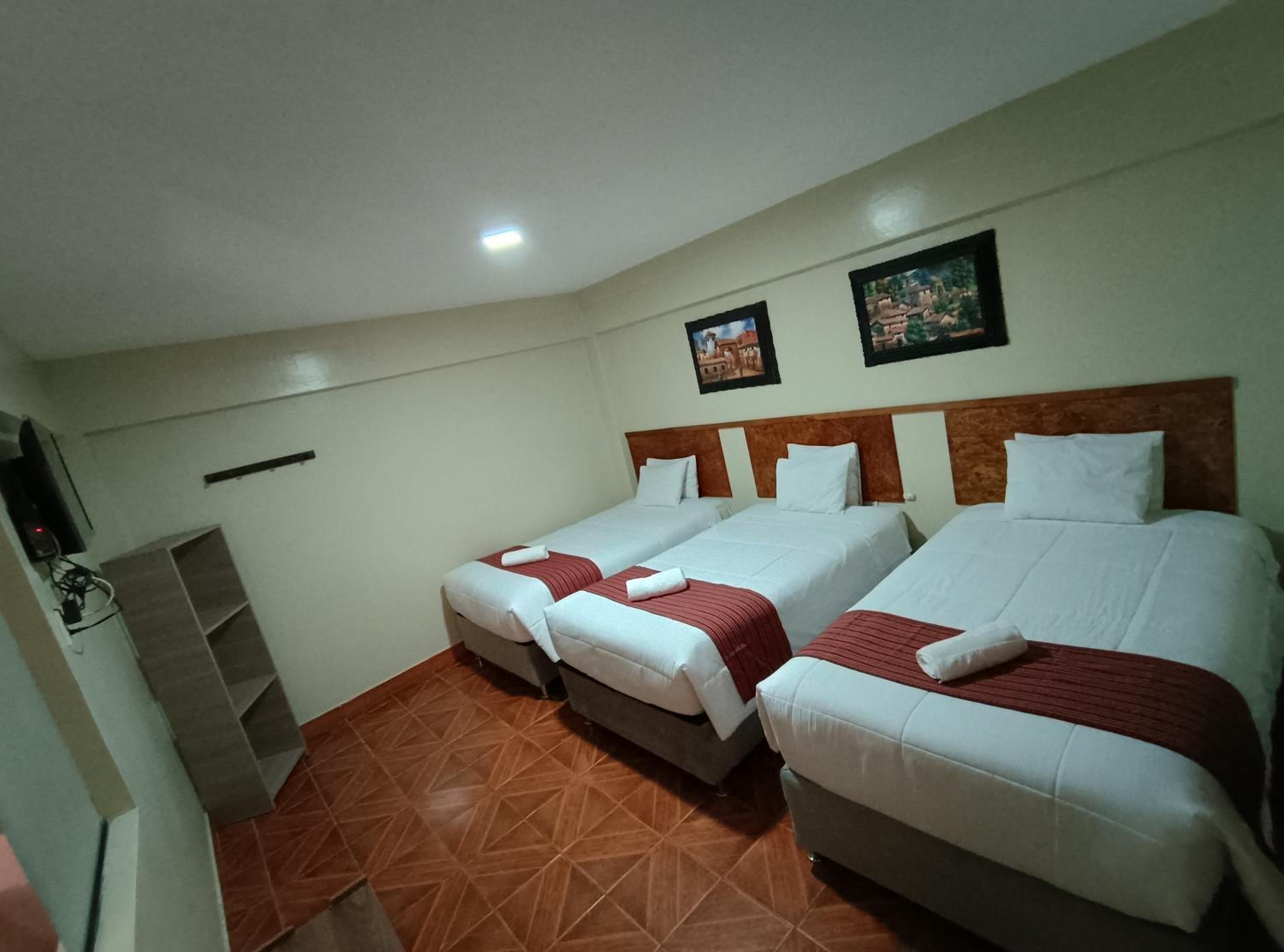 Triple Room With Private Bathroom photo 1