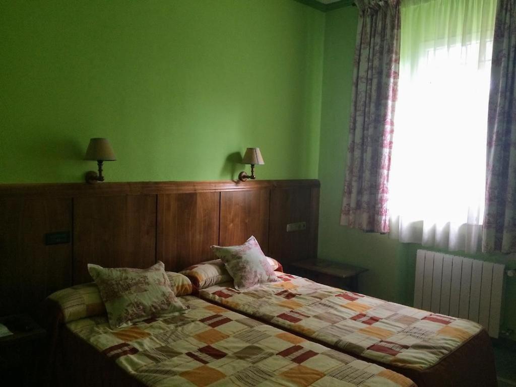 Habitación Doble con Baño Privado