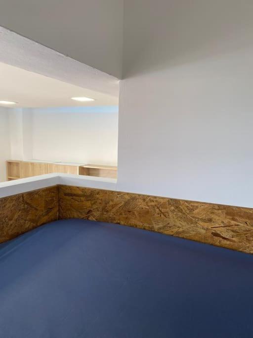 One-Bedroom Apartment - Sea Side photo 2