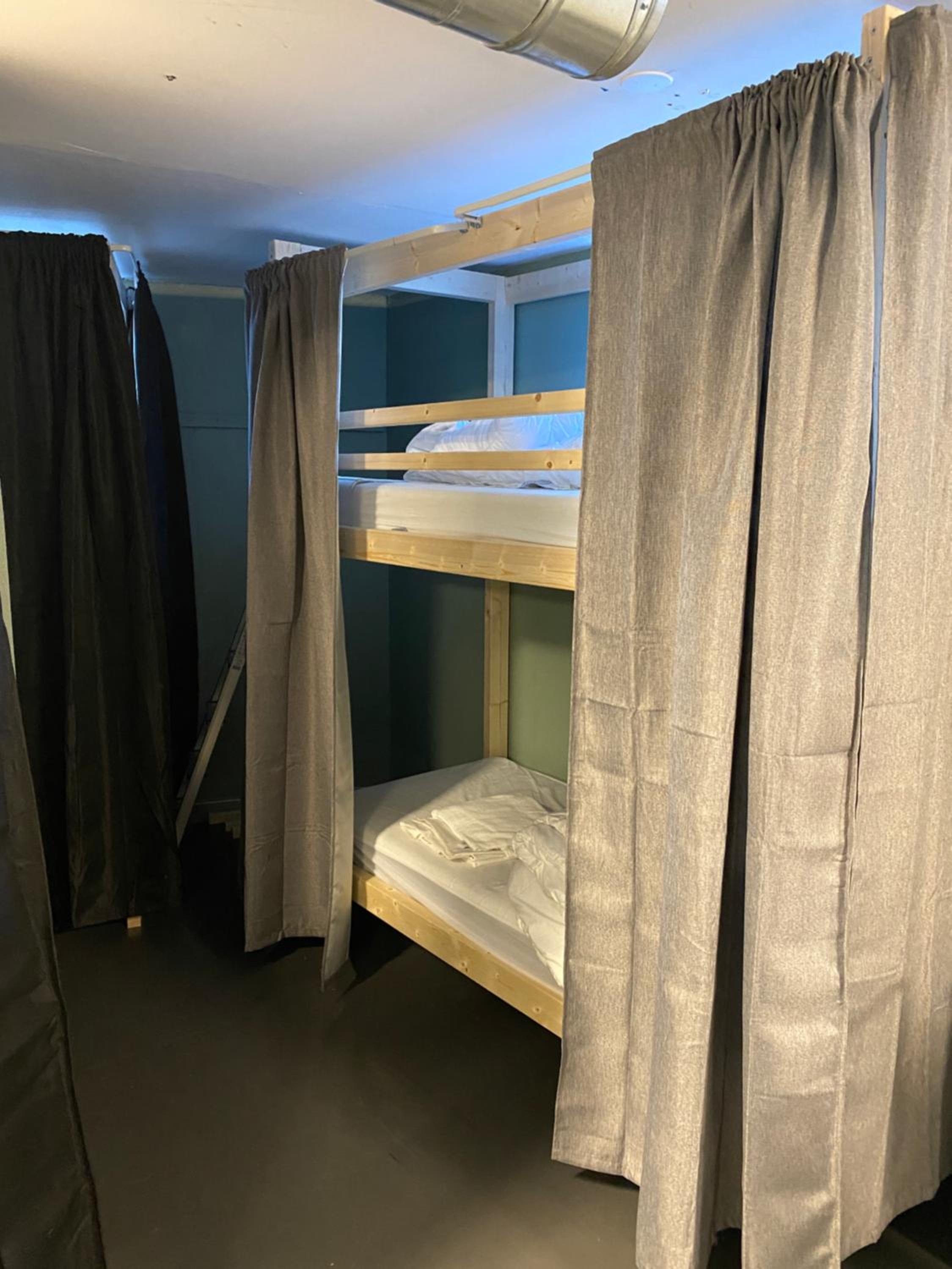 Bed in 8-Bed Mixed Dormitory Room photo 2