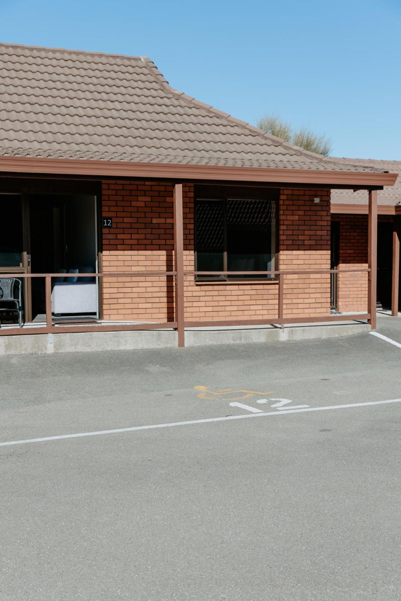 One-Bedroom Apartment with Disability Access  photo 2