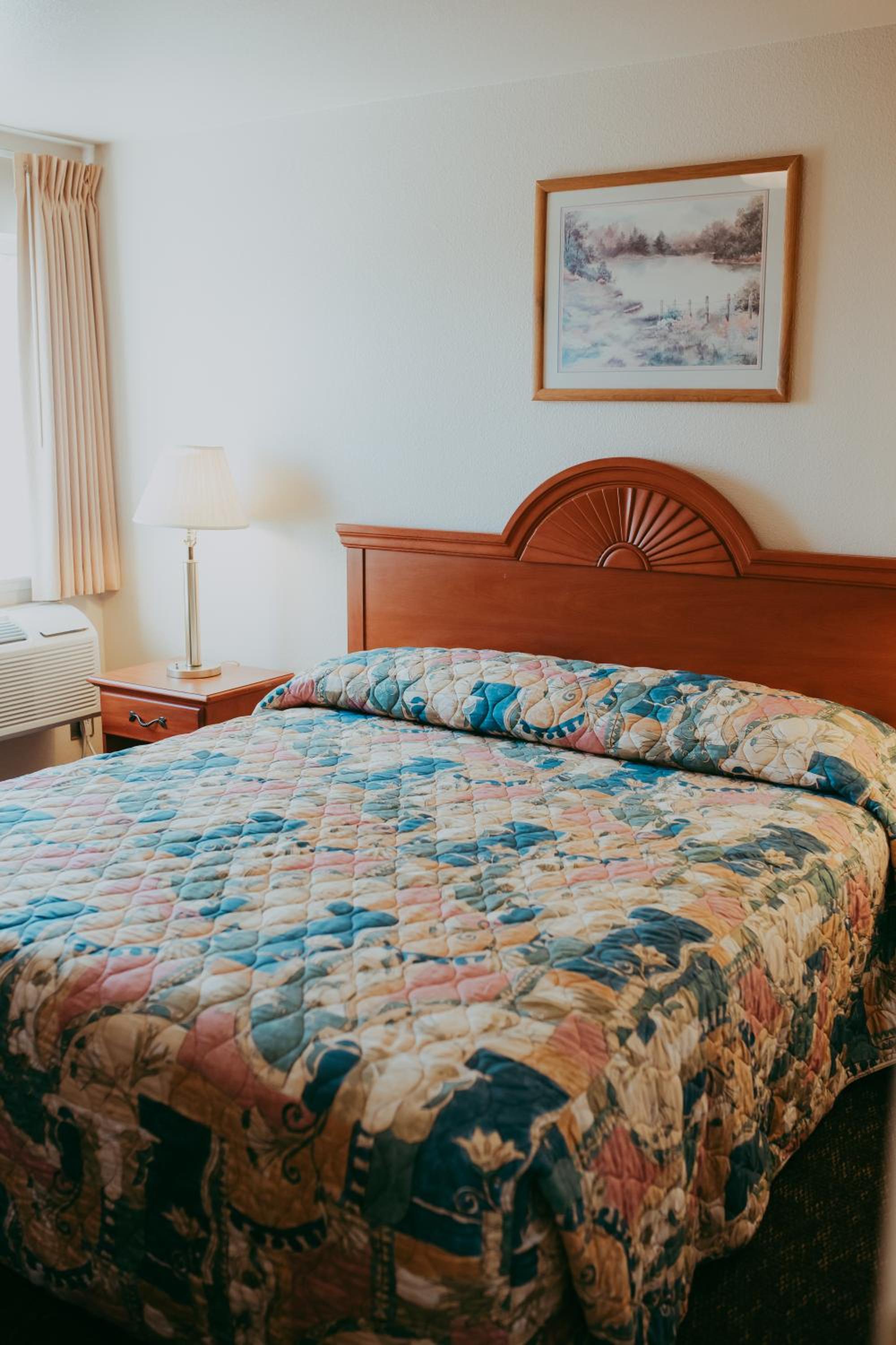 King Suite - Photo 1