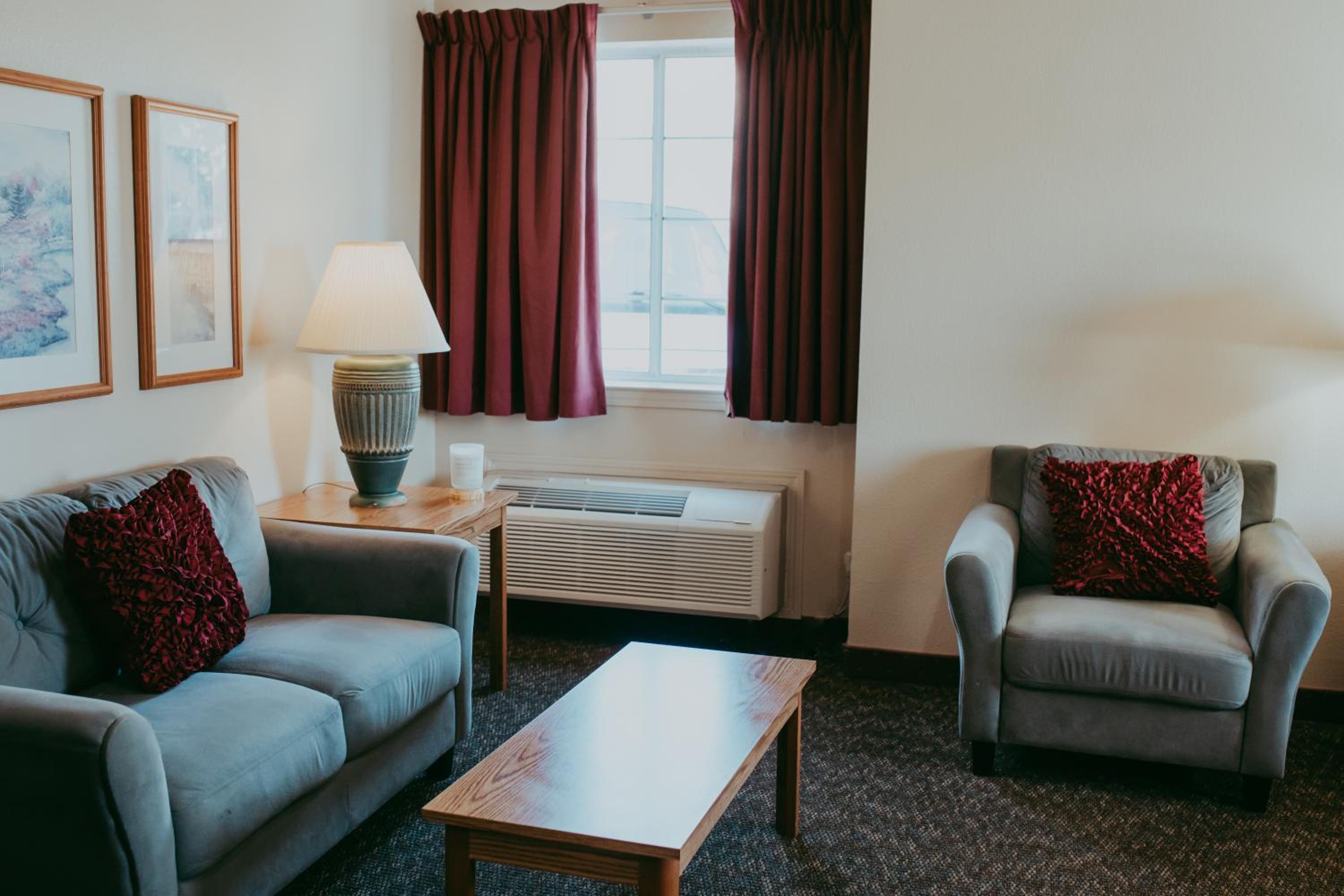 Deluxe Queen Room - Photo 4