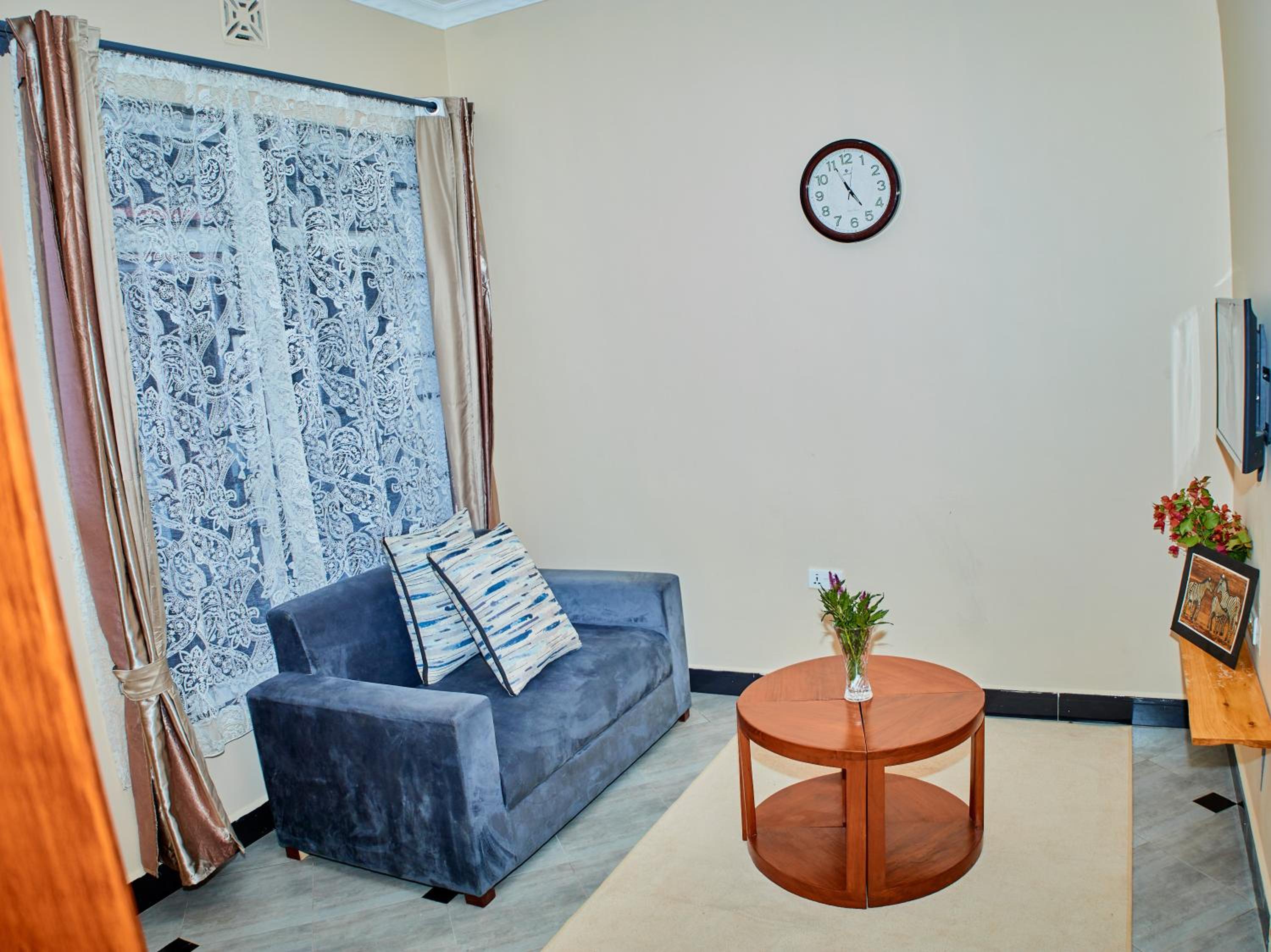 Family Two-Bedroom Apartment with View