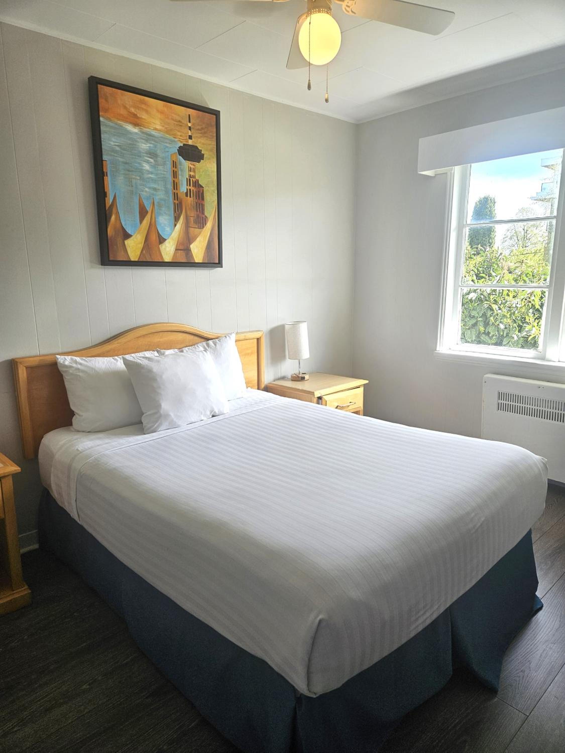 Deluxe Suite - Photo 1