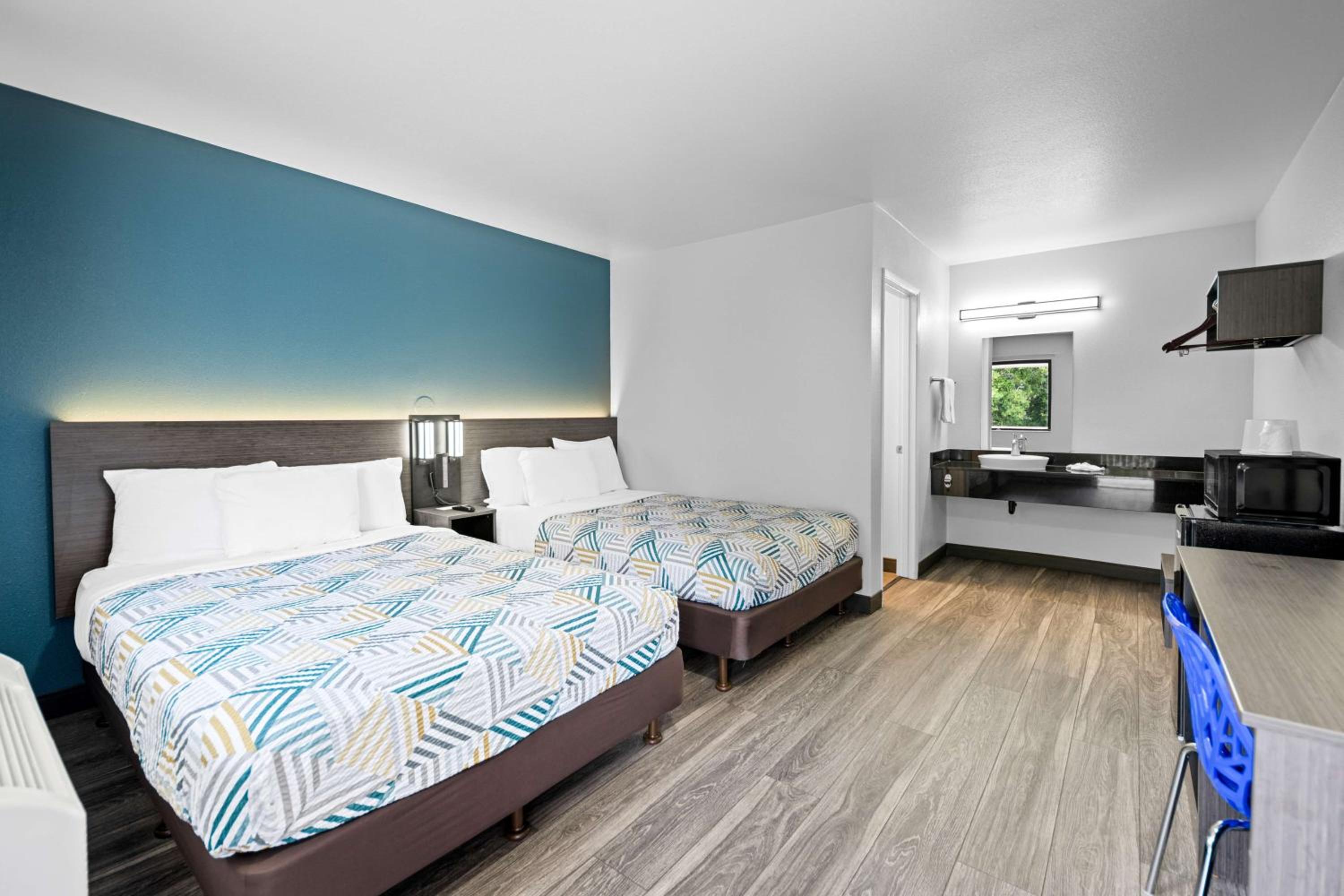 Quadruple Room photo 3
