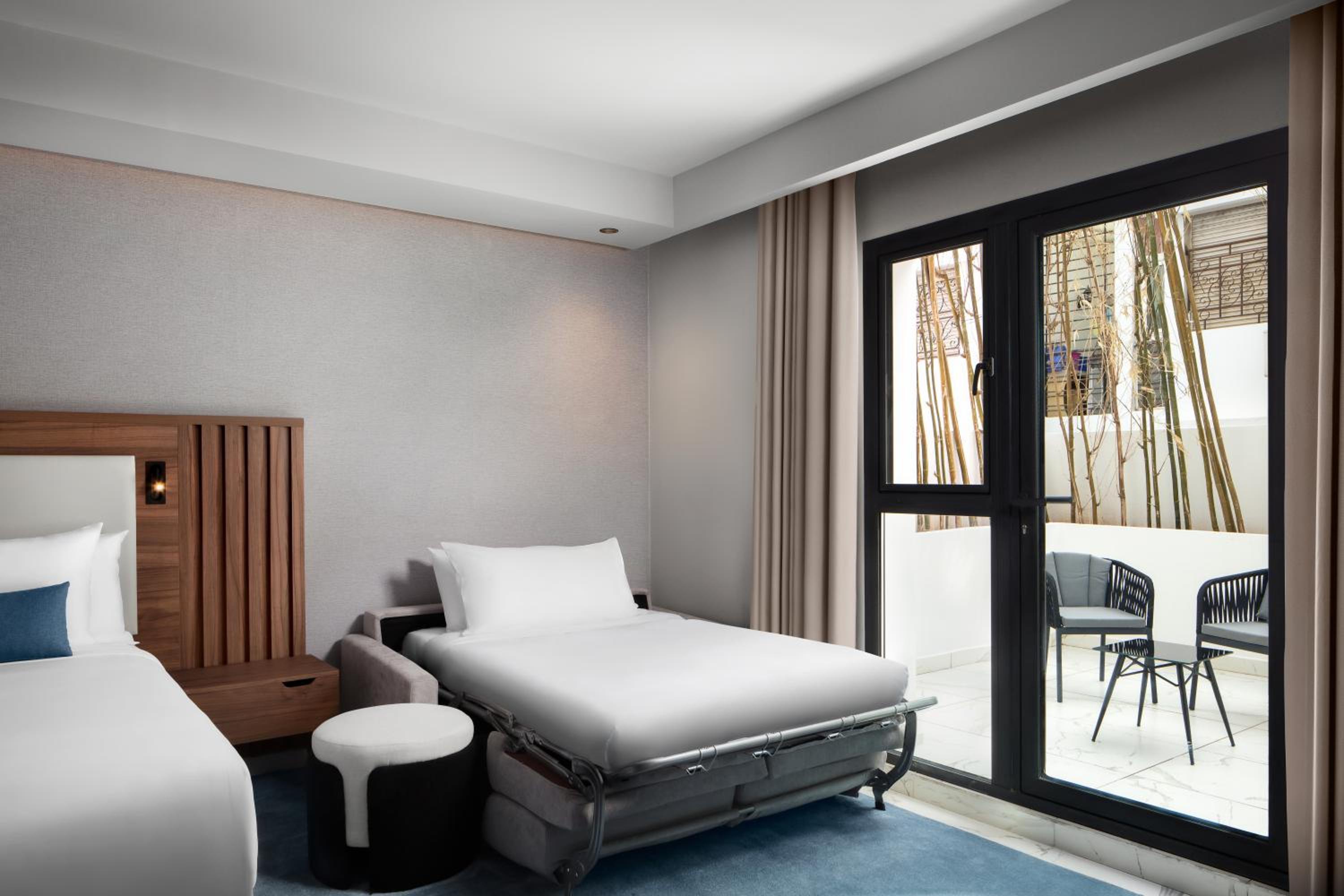 Premium King Room with Terrace and City View