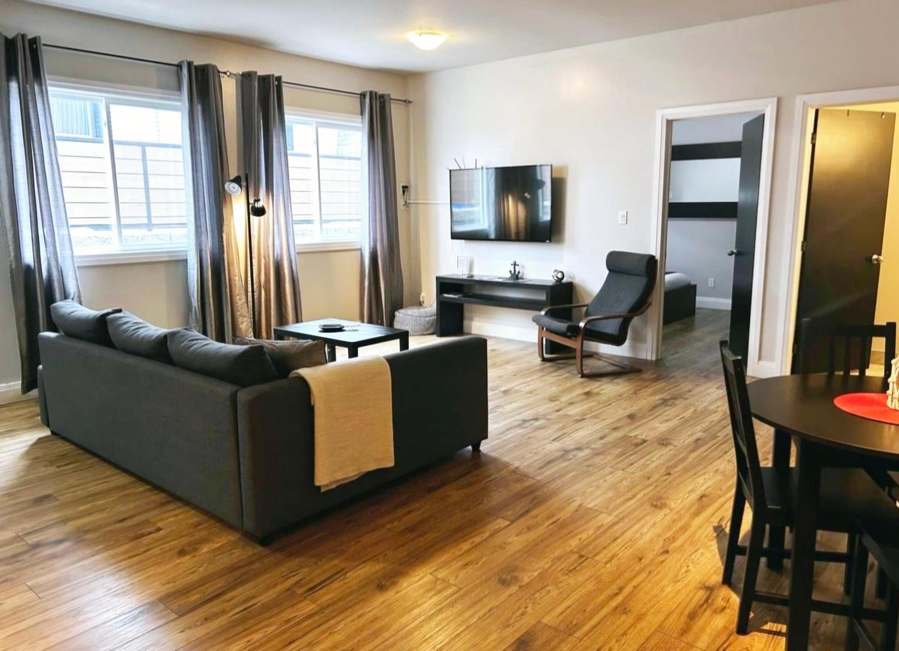 Deluxe Apartment photo 2