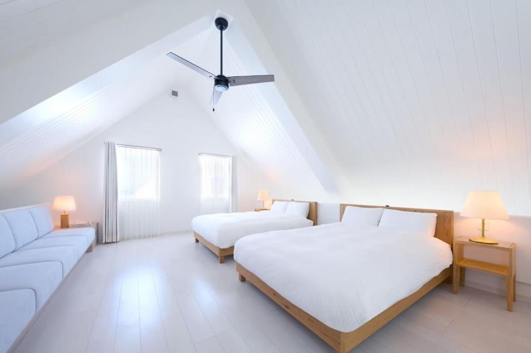 Twin Room - Beach Side Villa
