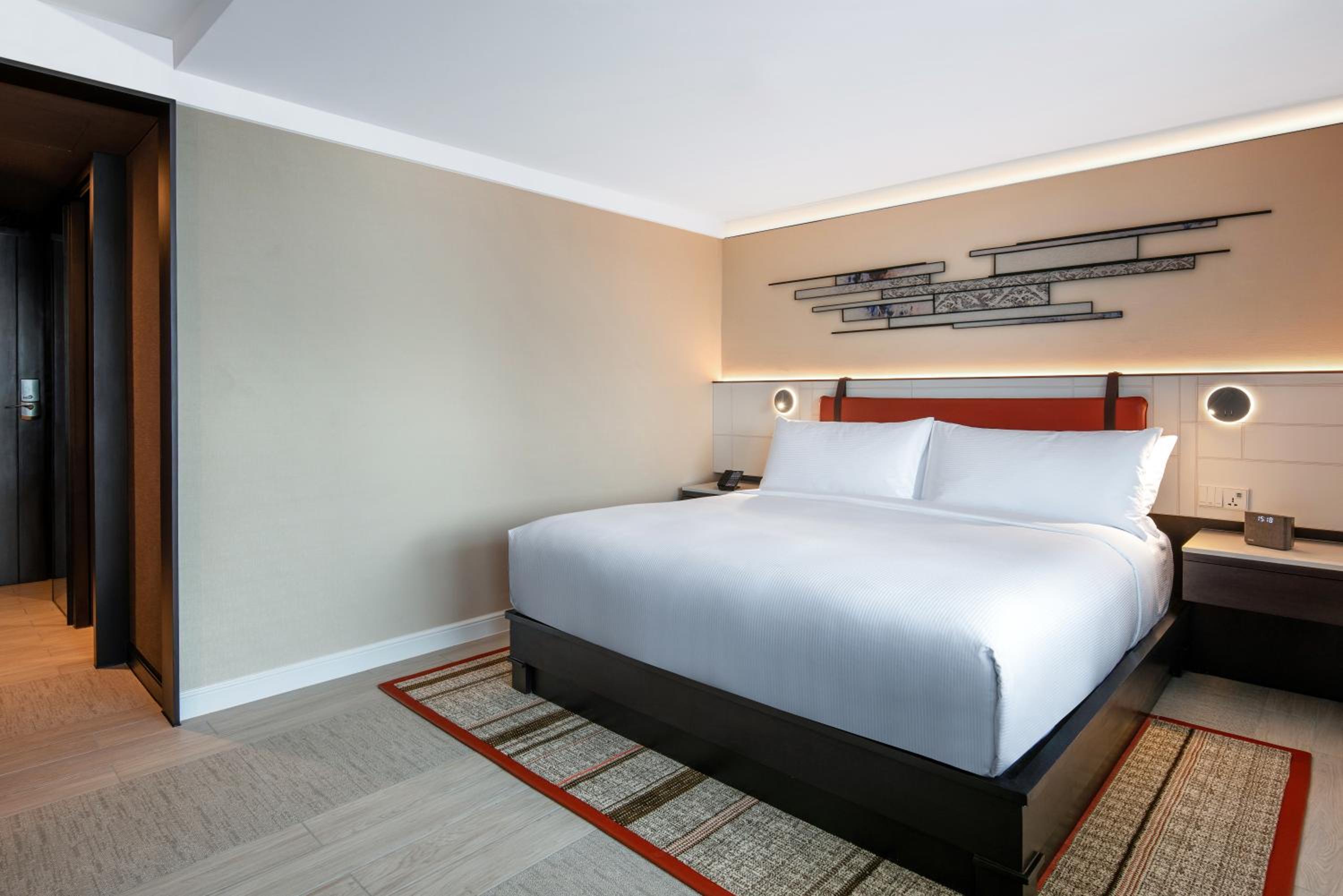 Premium King Room
