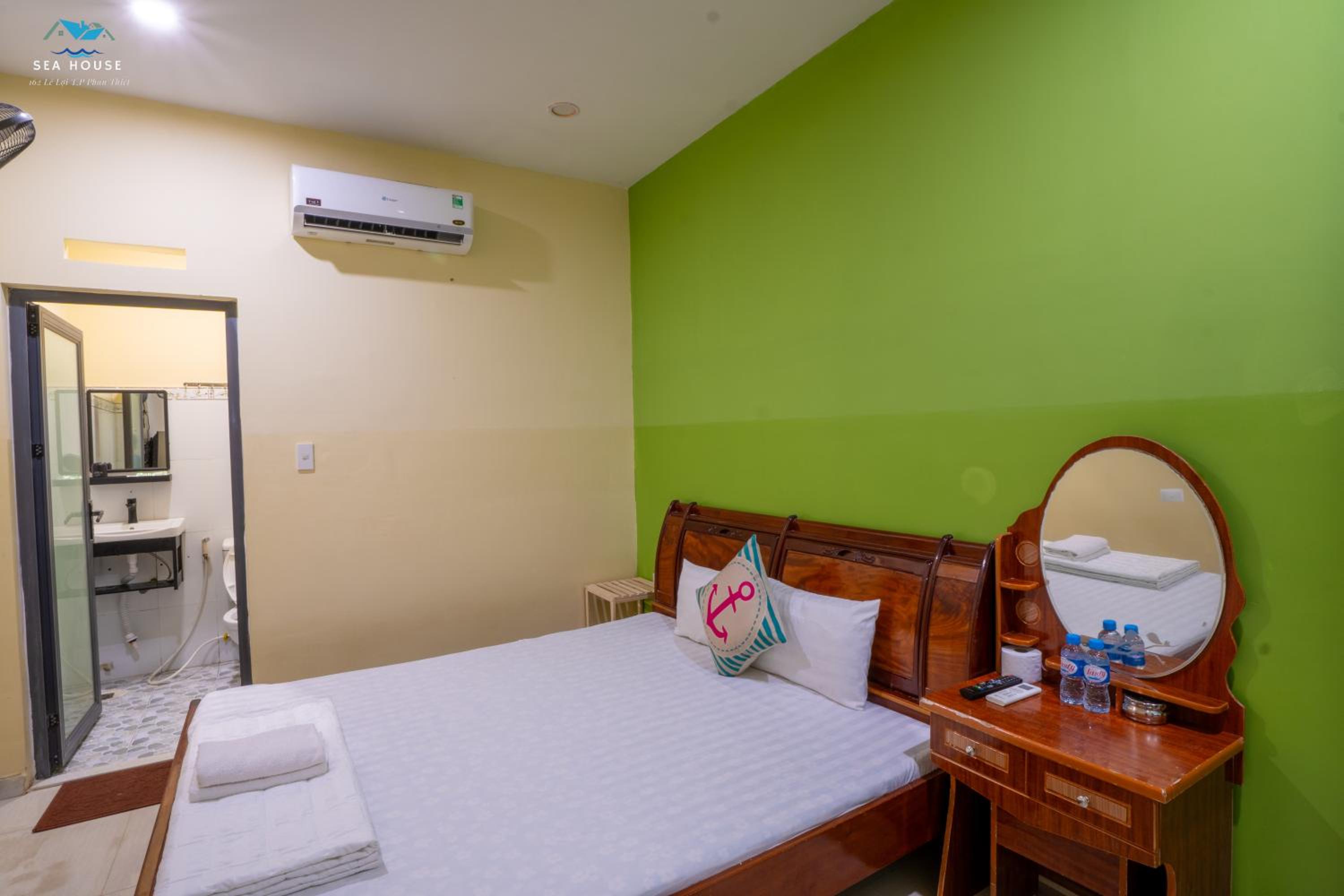 Deluxe Double Room photo 3