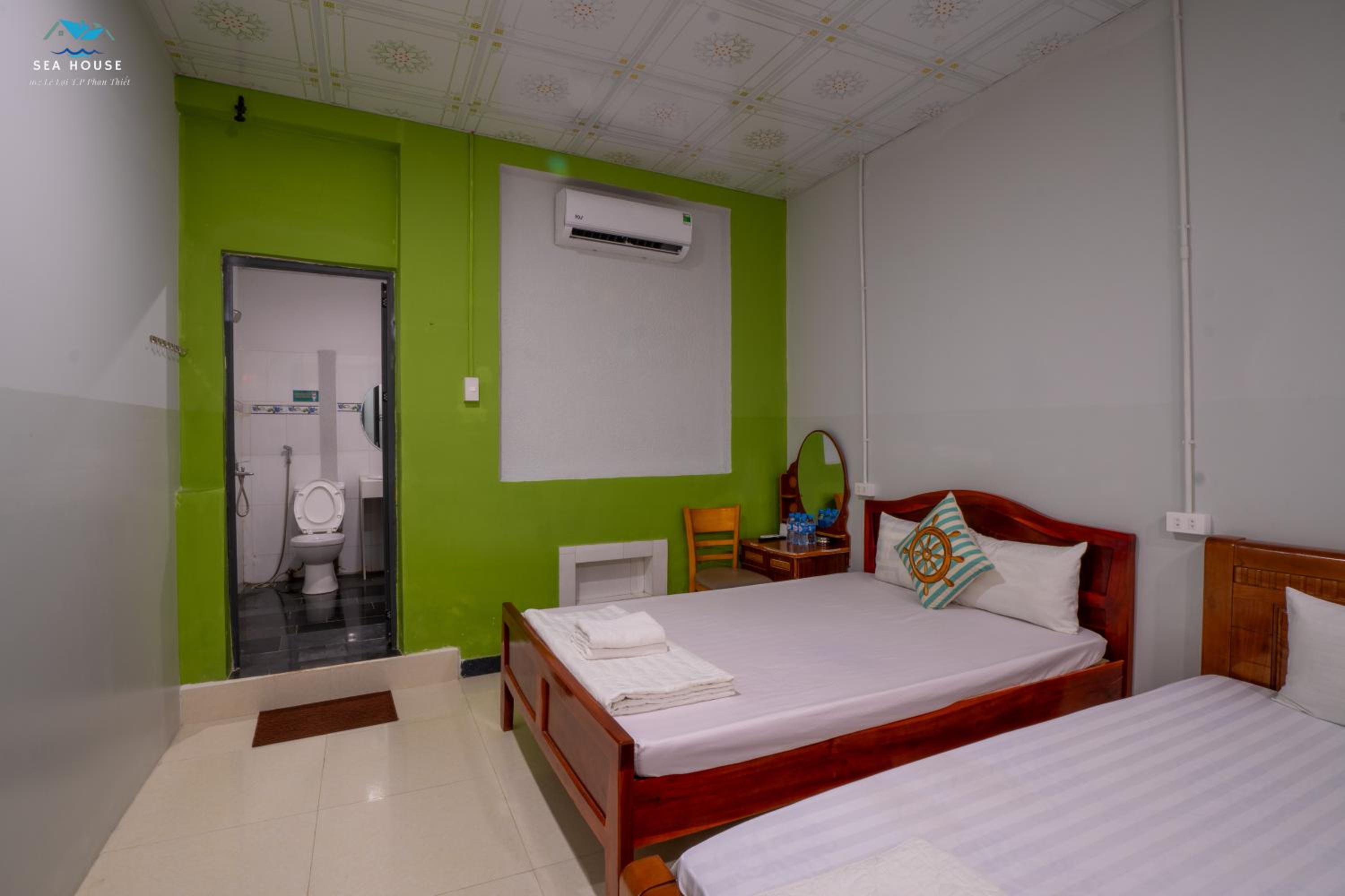 Quadruple Room photo 3