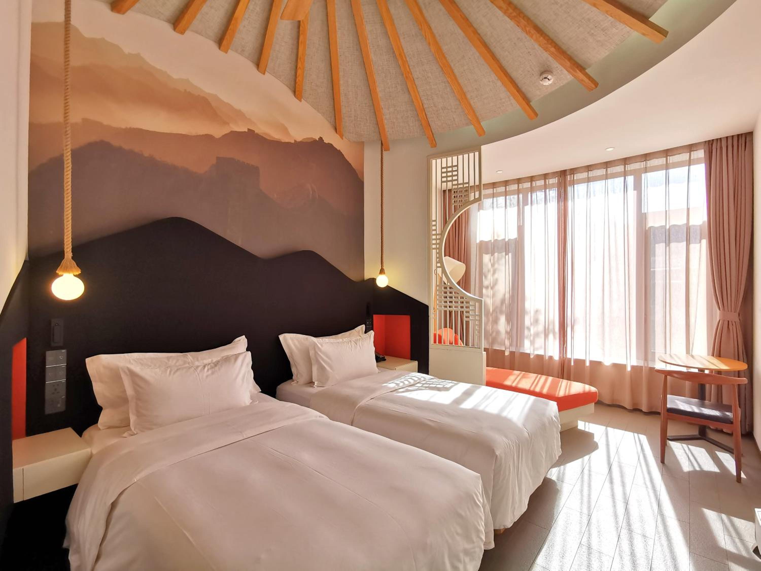 Deluxe Twin Room photo 3
