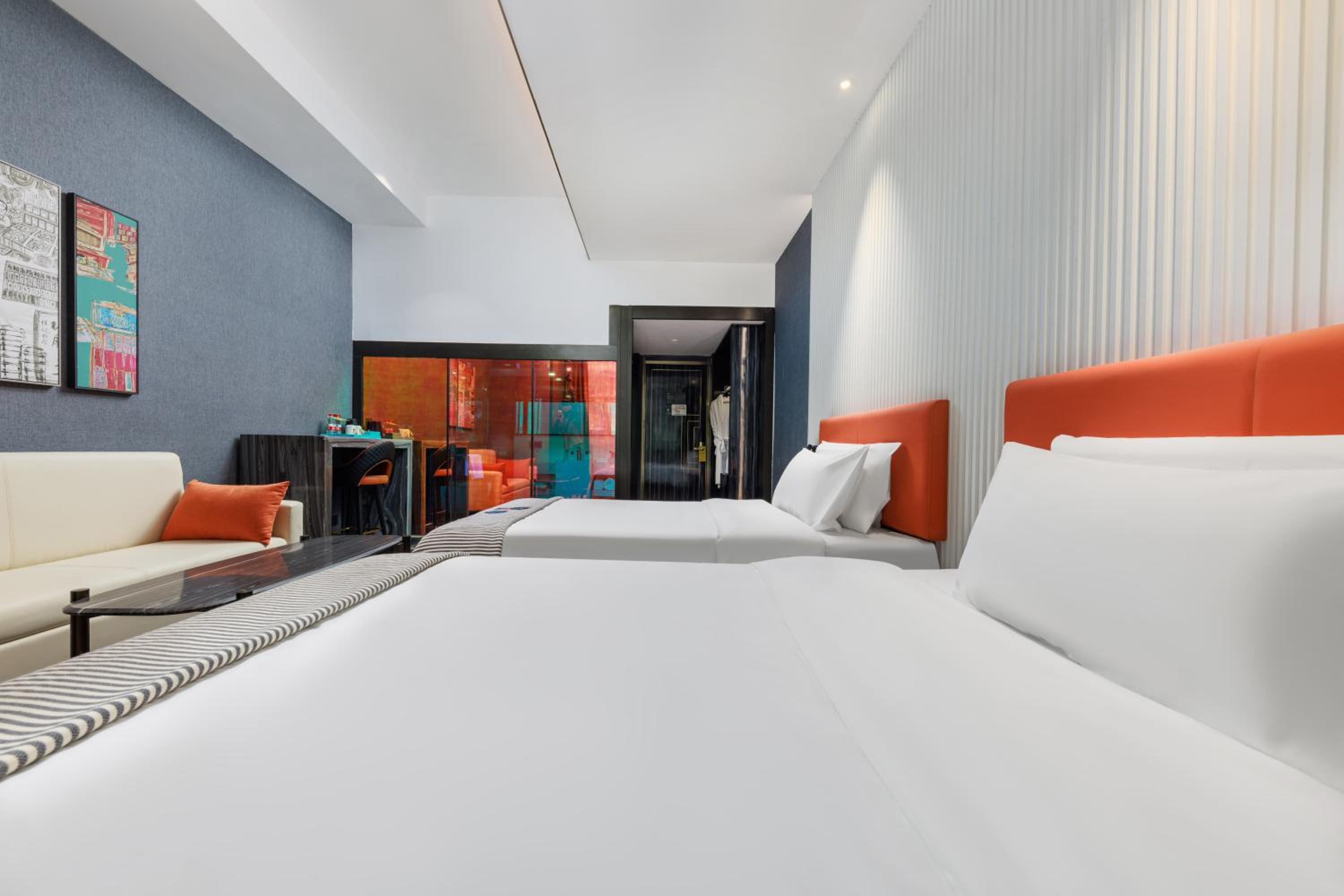 Deluxe Twin Room photo 1