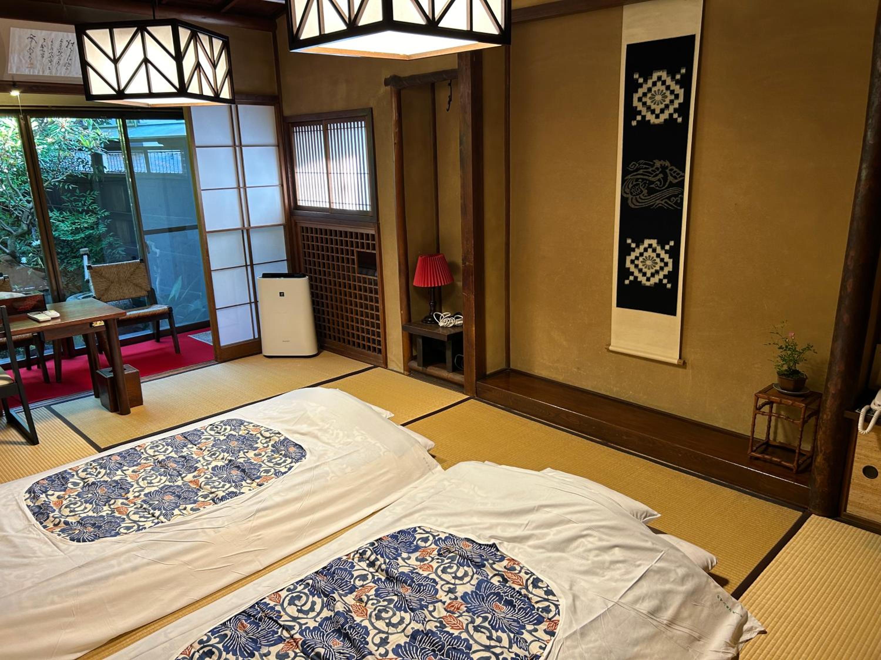 Triple Room with Shared Bathroom photo 1