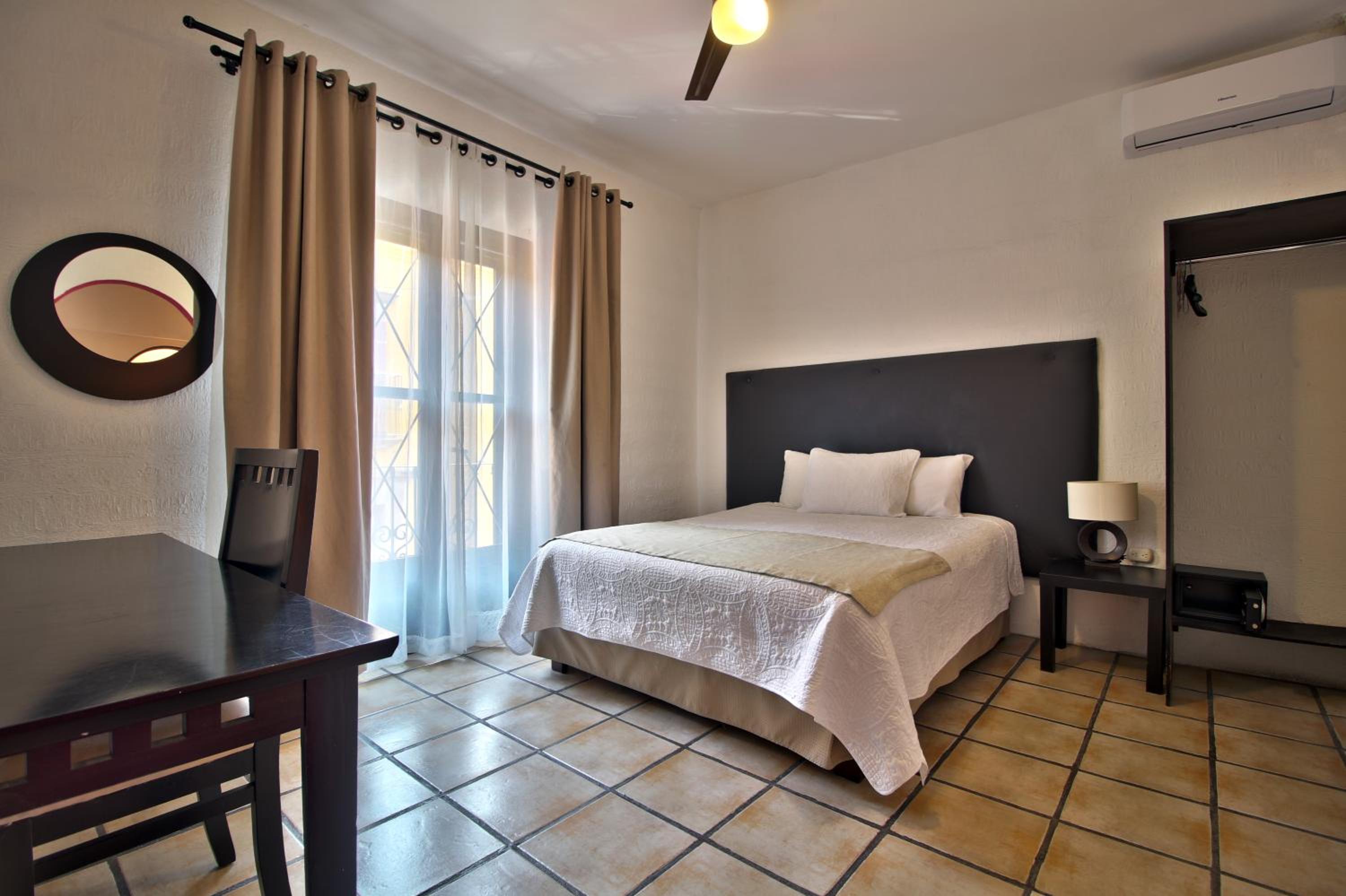Queen Room with Balcony