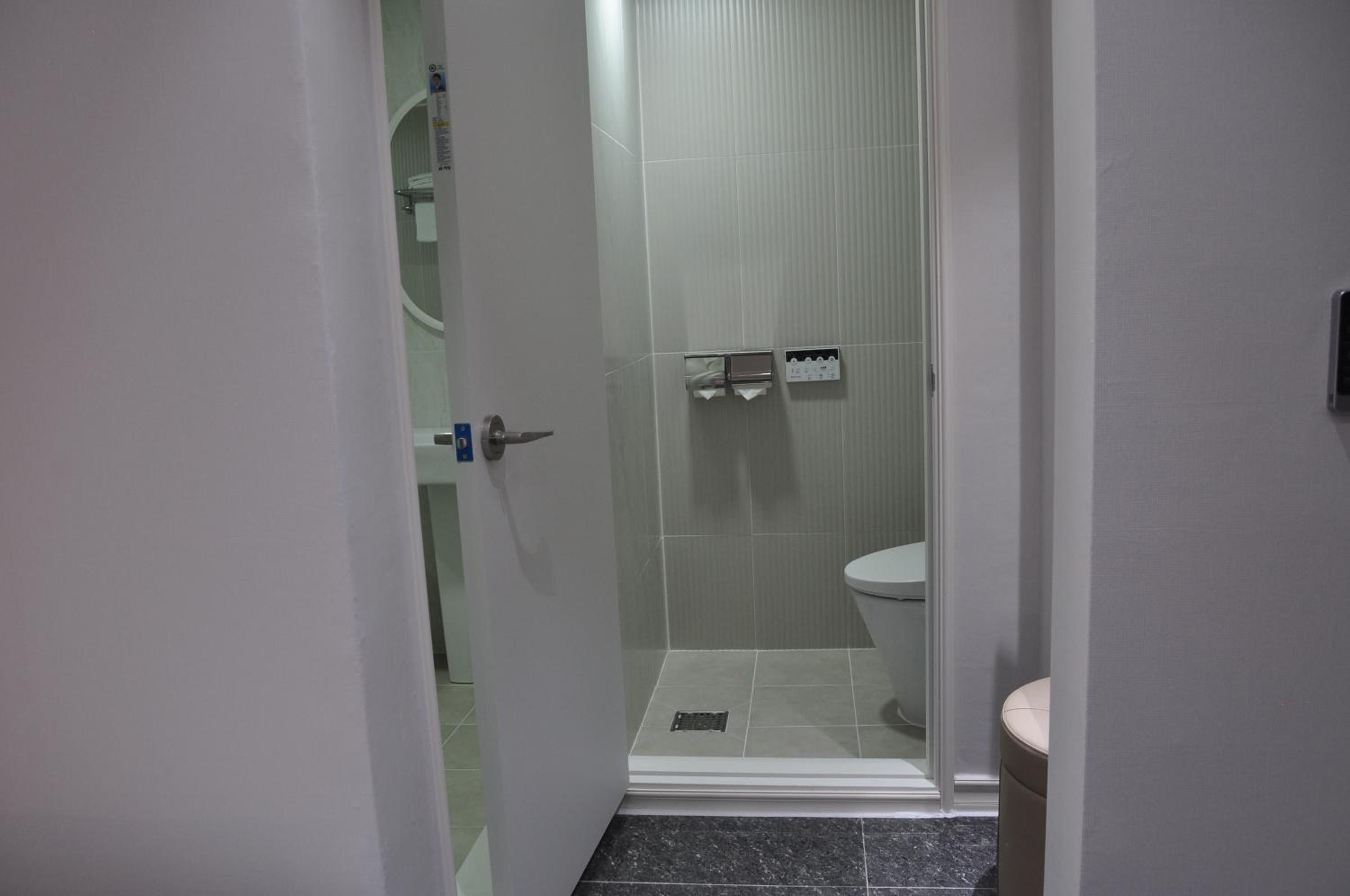 Superior Twin Room photo 3