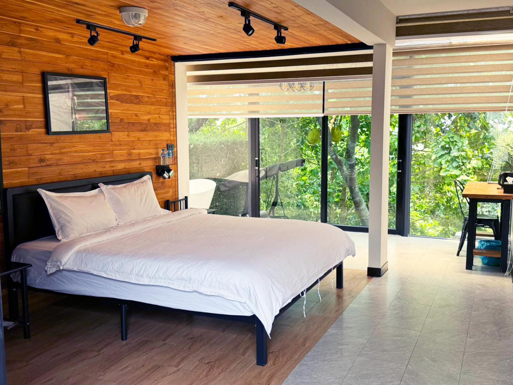 Double Room with Bath