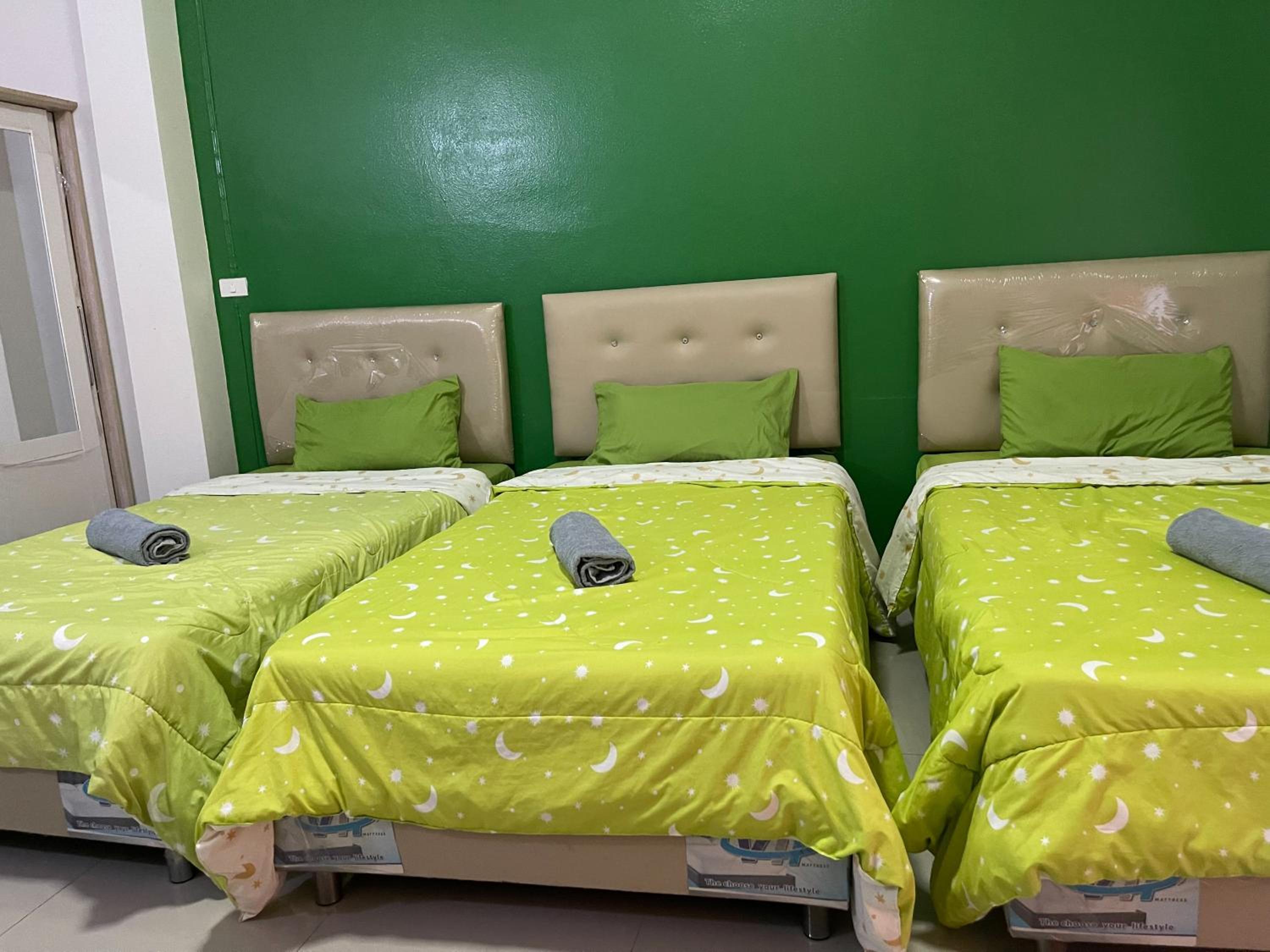 Standard Triple Room photo 2