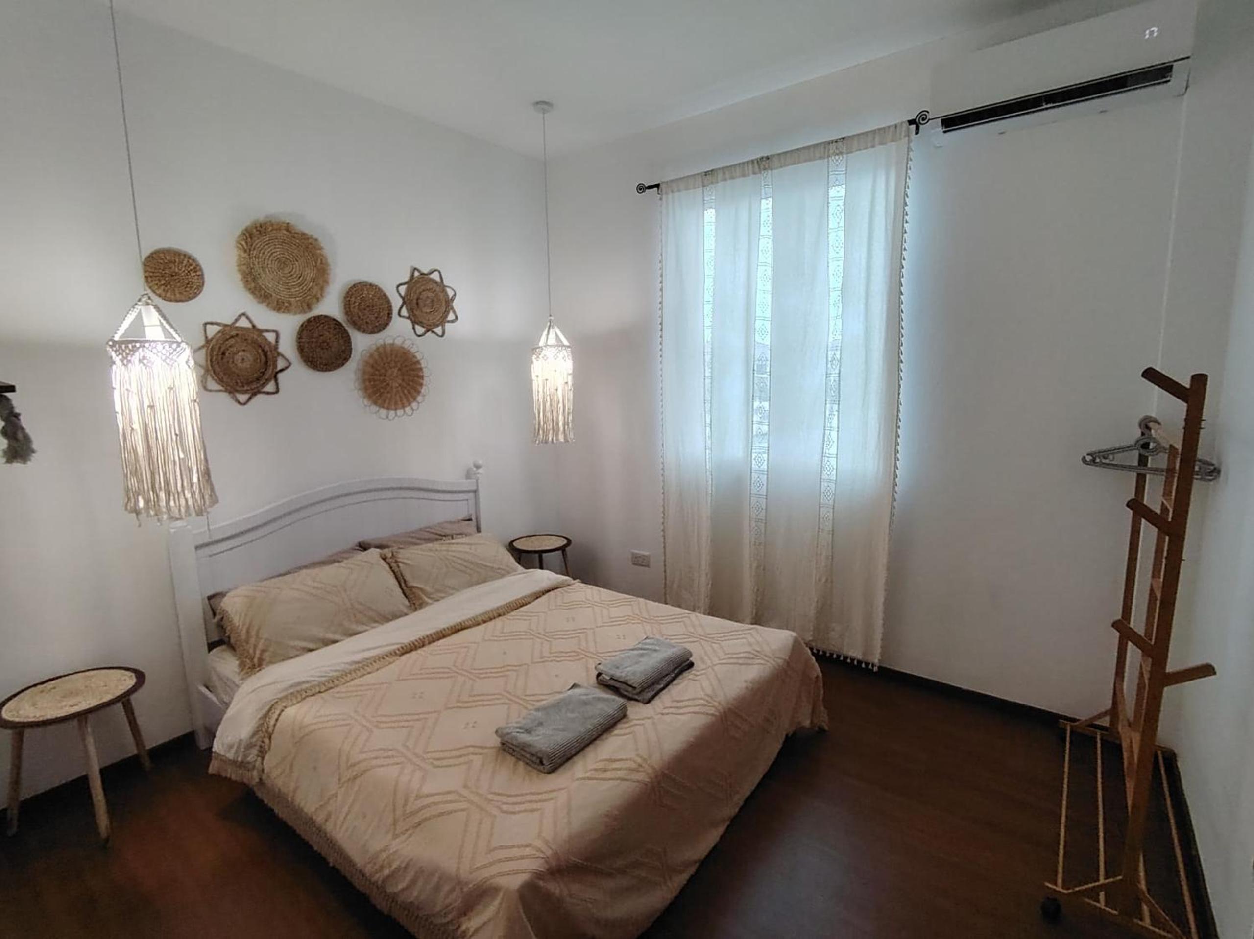 Four-Bedroom House photo 3