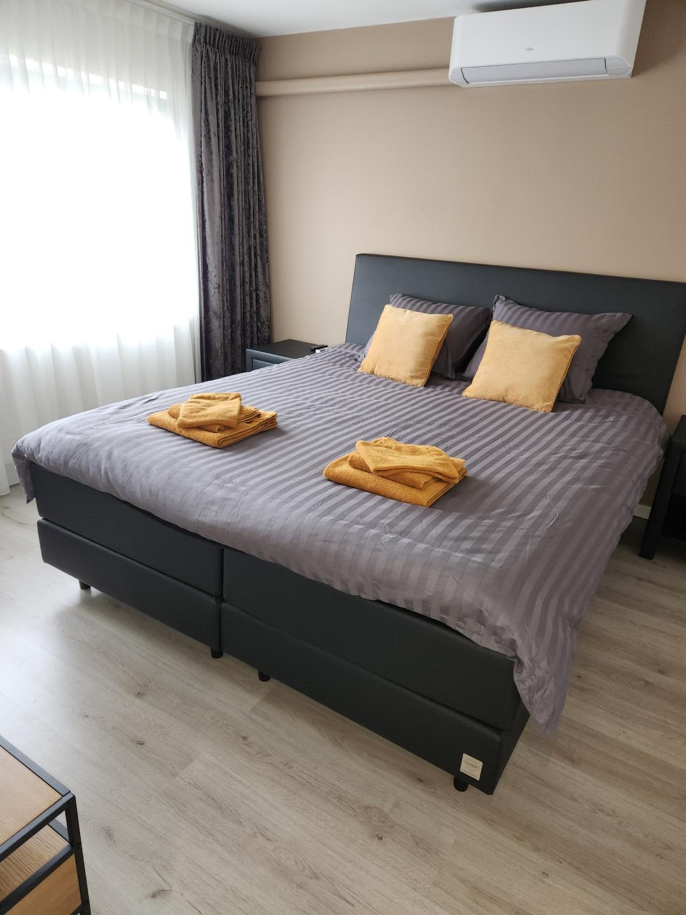 Three-Bedroom House photo 1