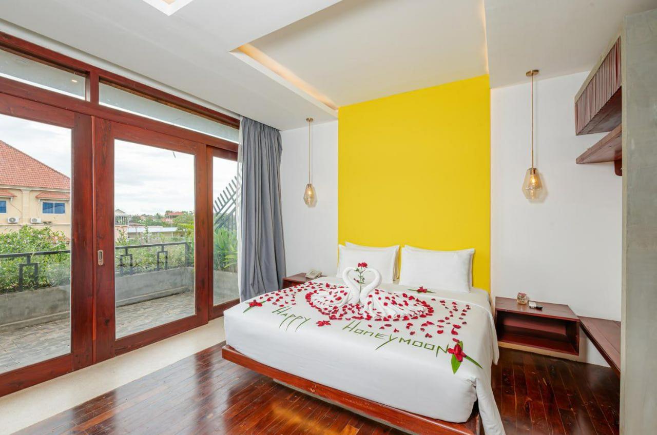 King Suite with Balcony