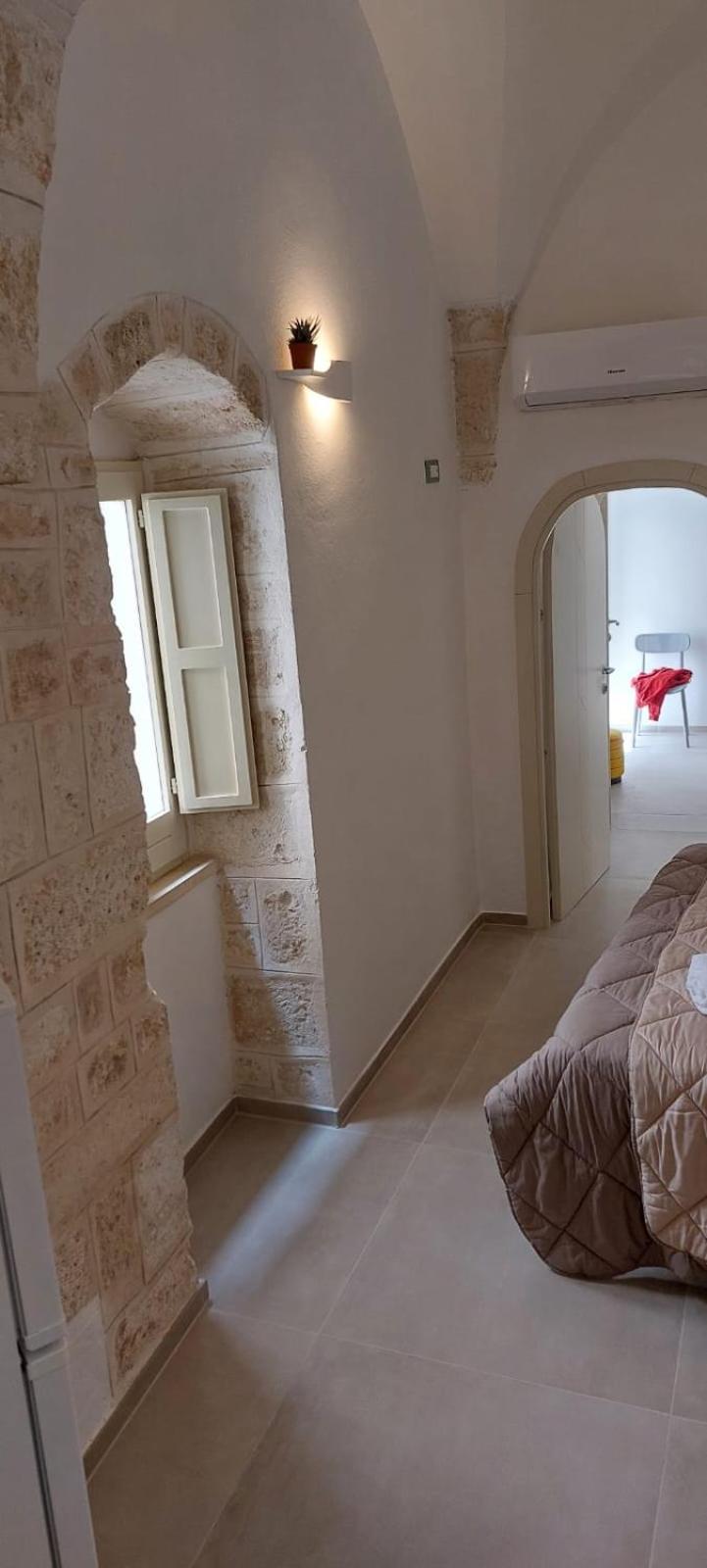 One-Bedroom House photo 1