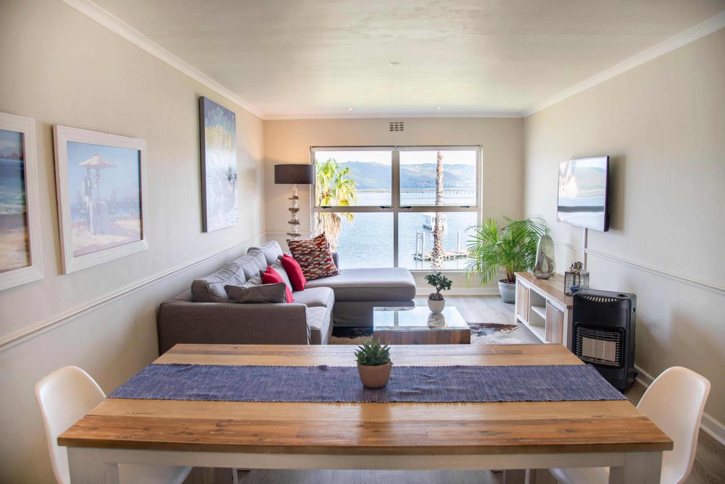 Apartment with Sea View - Photo 29