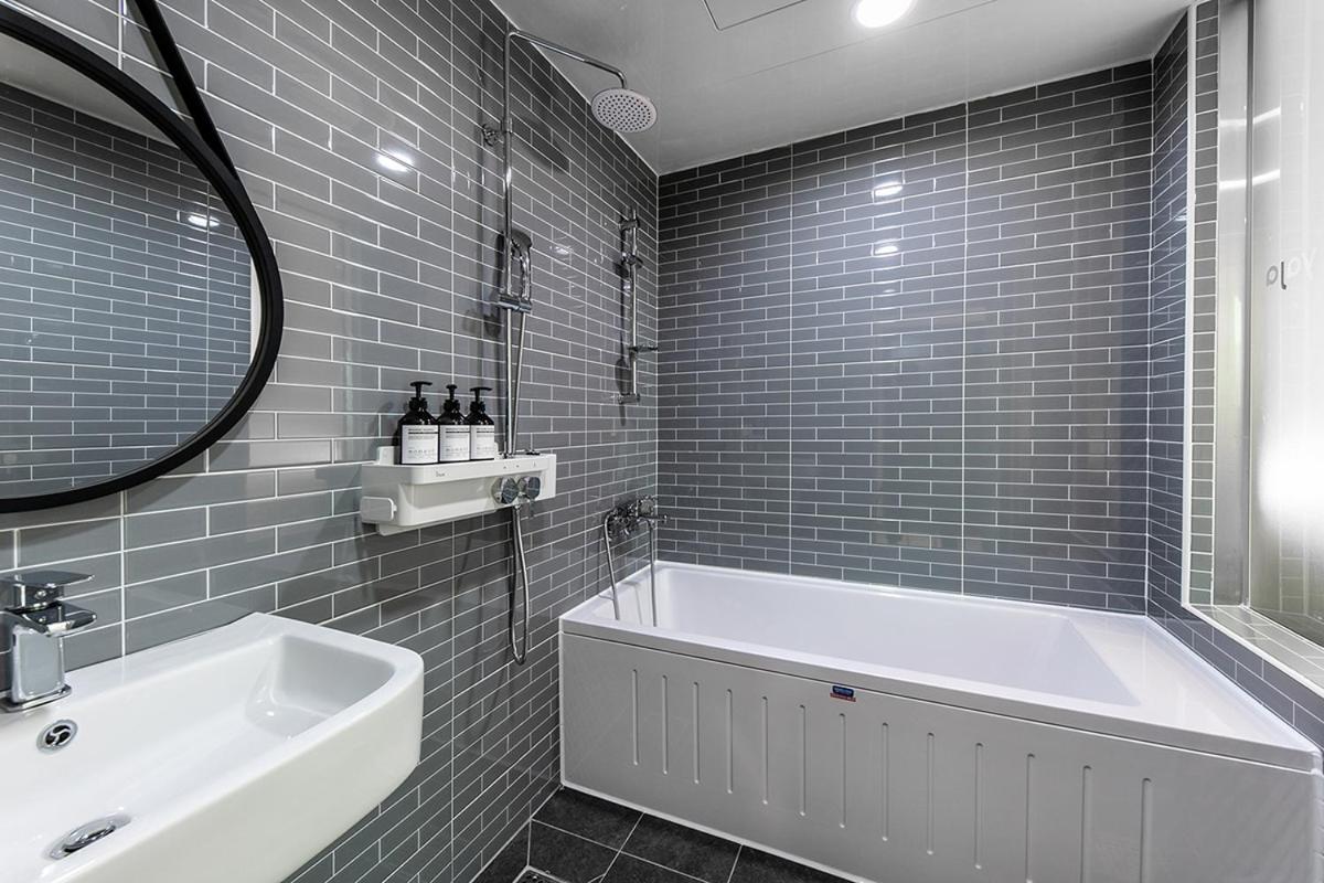 Standard Double Room - Photo 3