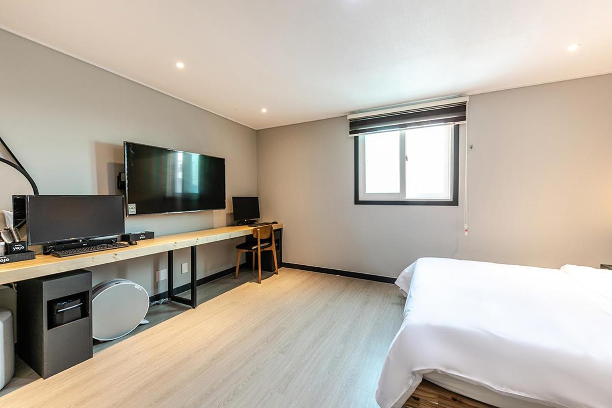 Deluxe Double Room - Photo 2