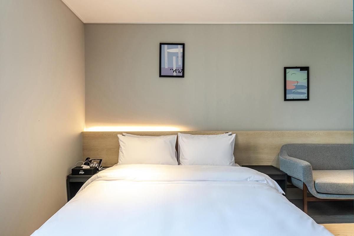 Deluxe Double Room - Photo 3