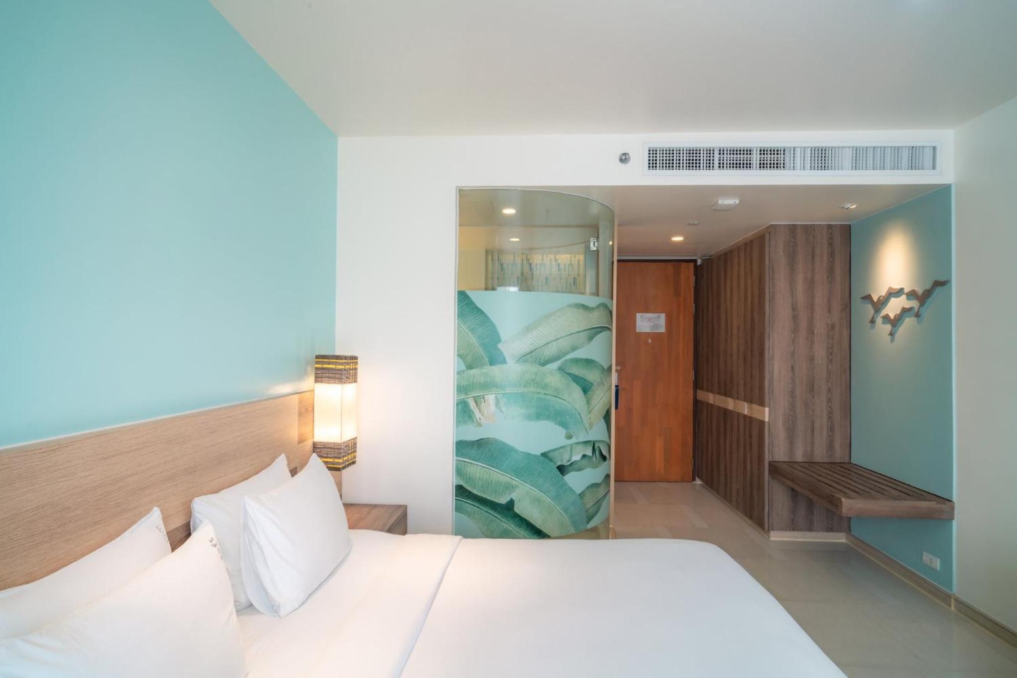 Standard Room with Free Breakfast photo 3