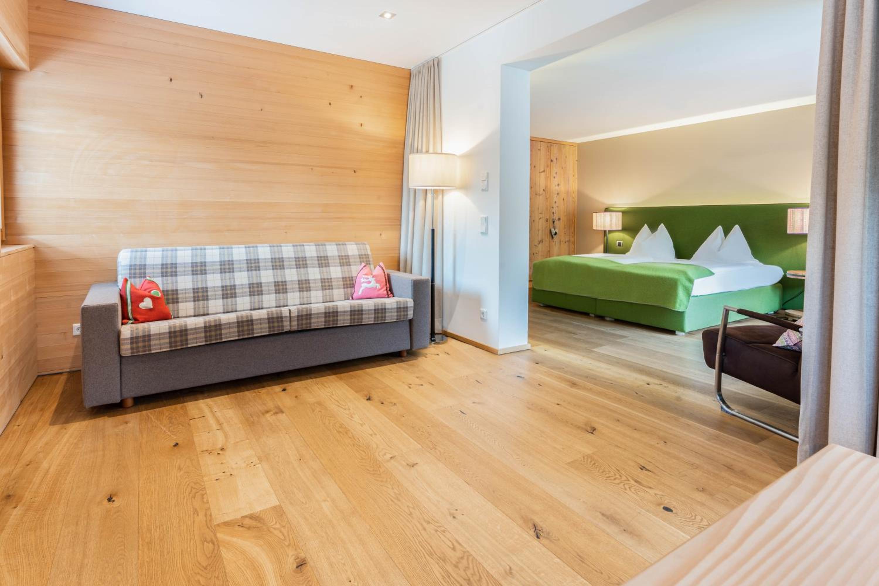 Family Room with Balcony photo 1
