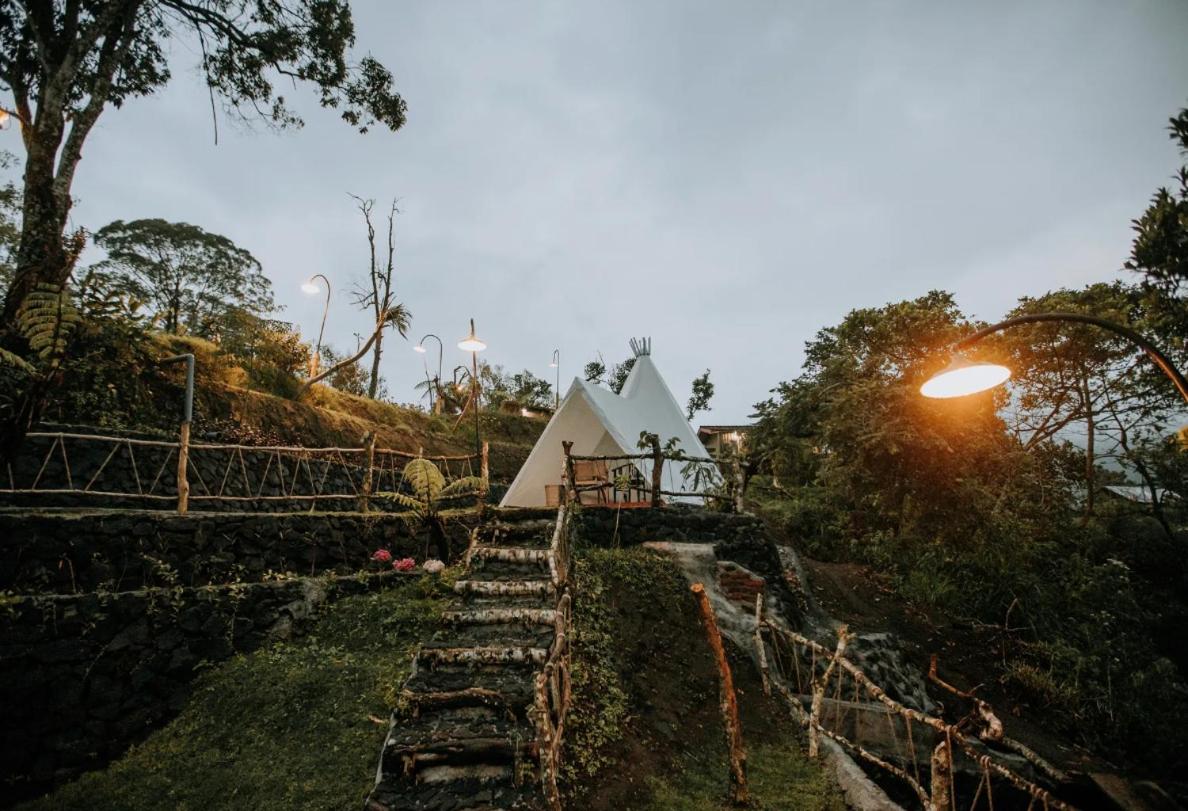 Rejeng - Glamping - Photo 7