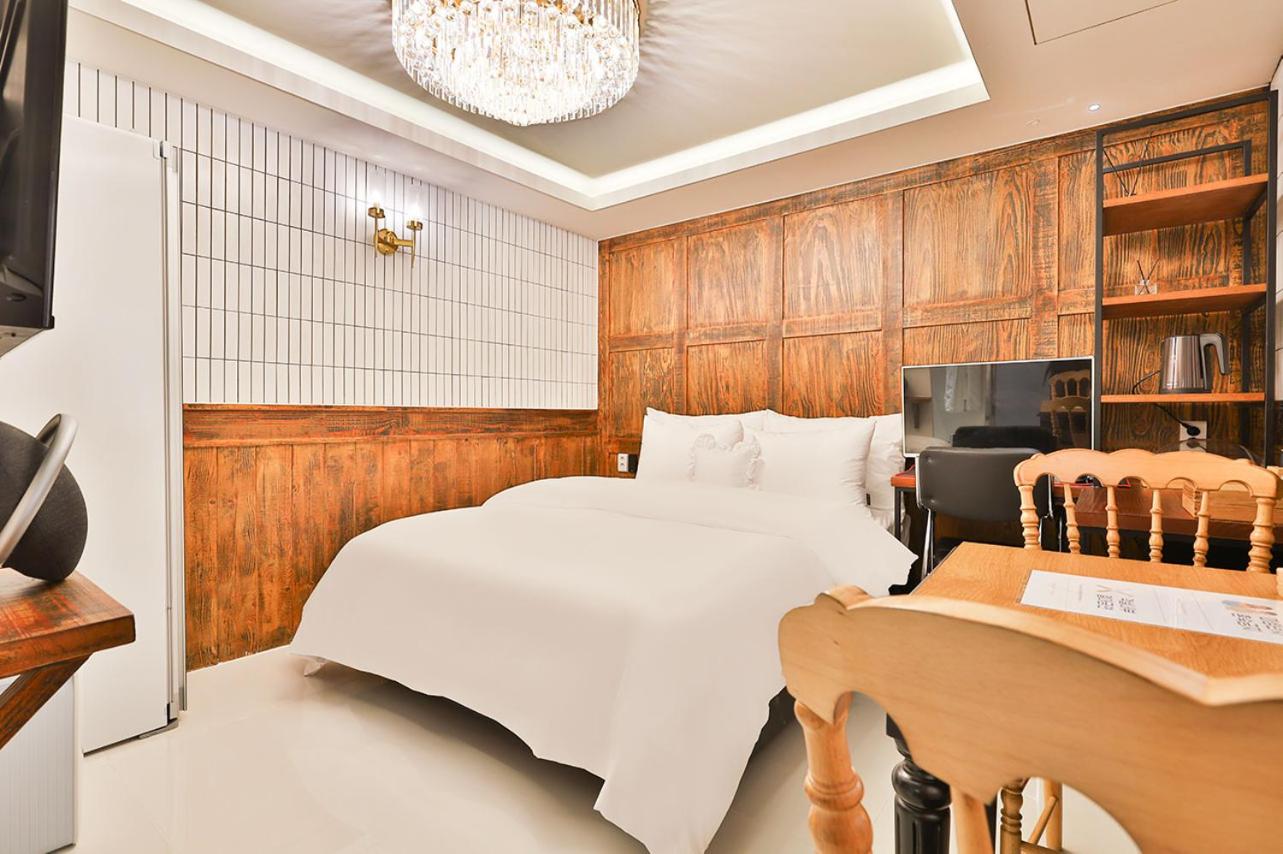 Deluxe Double Room photo 3