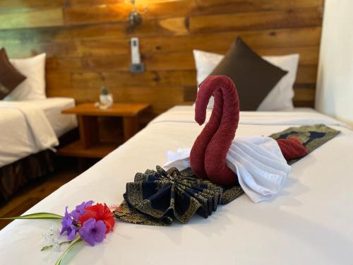 Triple Room with Sea View - Photo 4