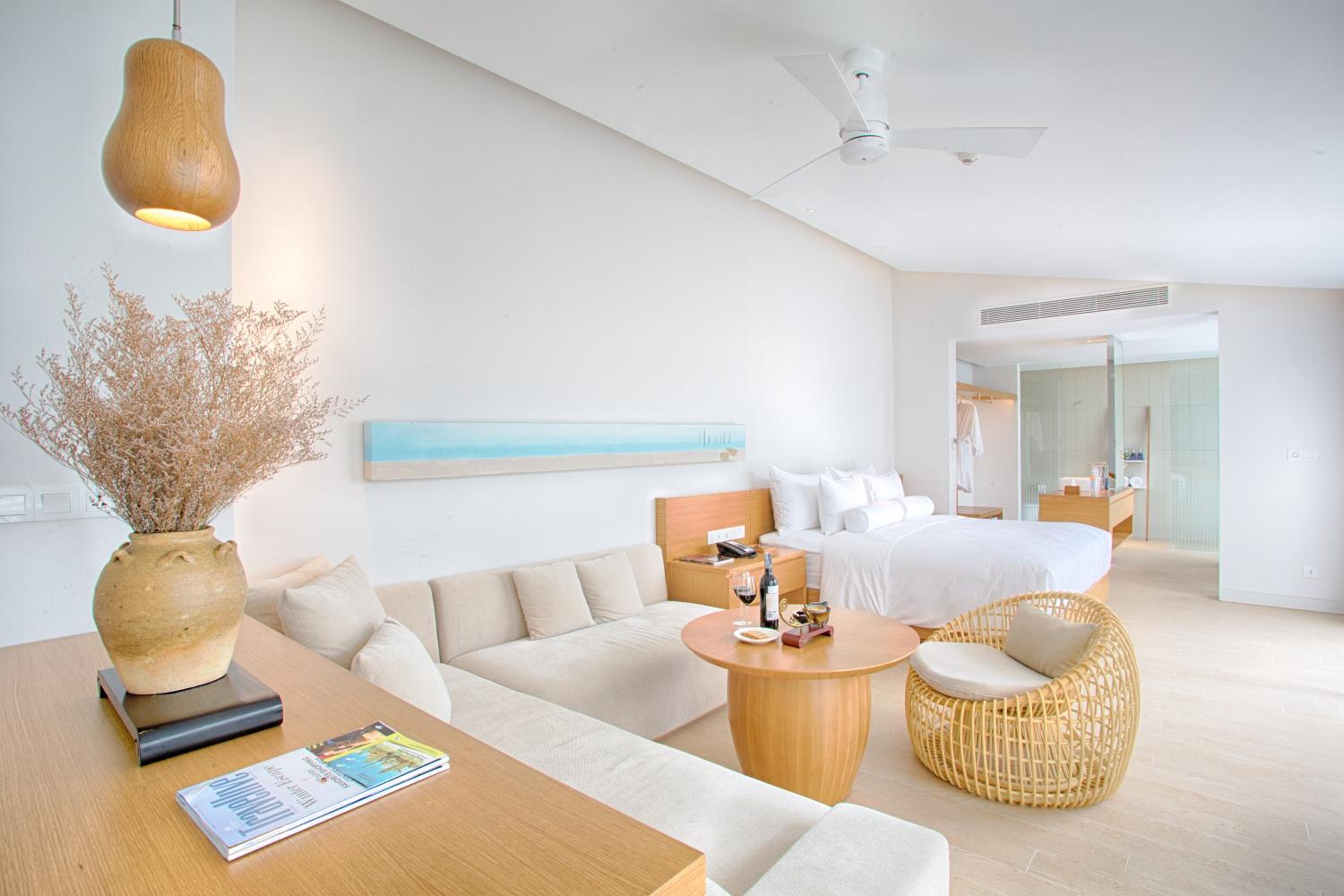 One-Bedroom Villa with Private Pool and Bathtub