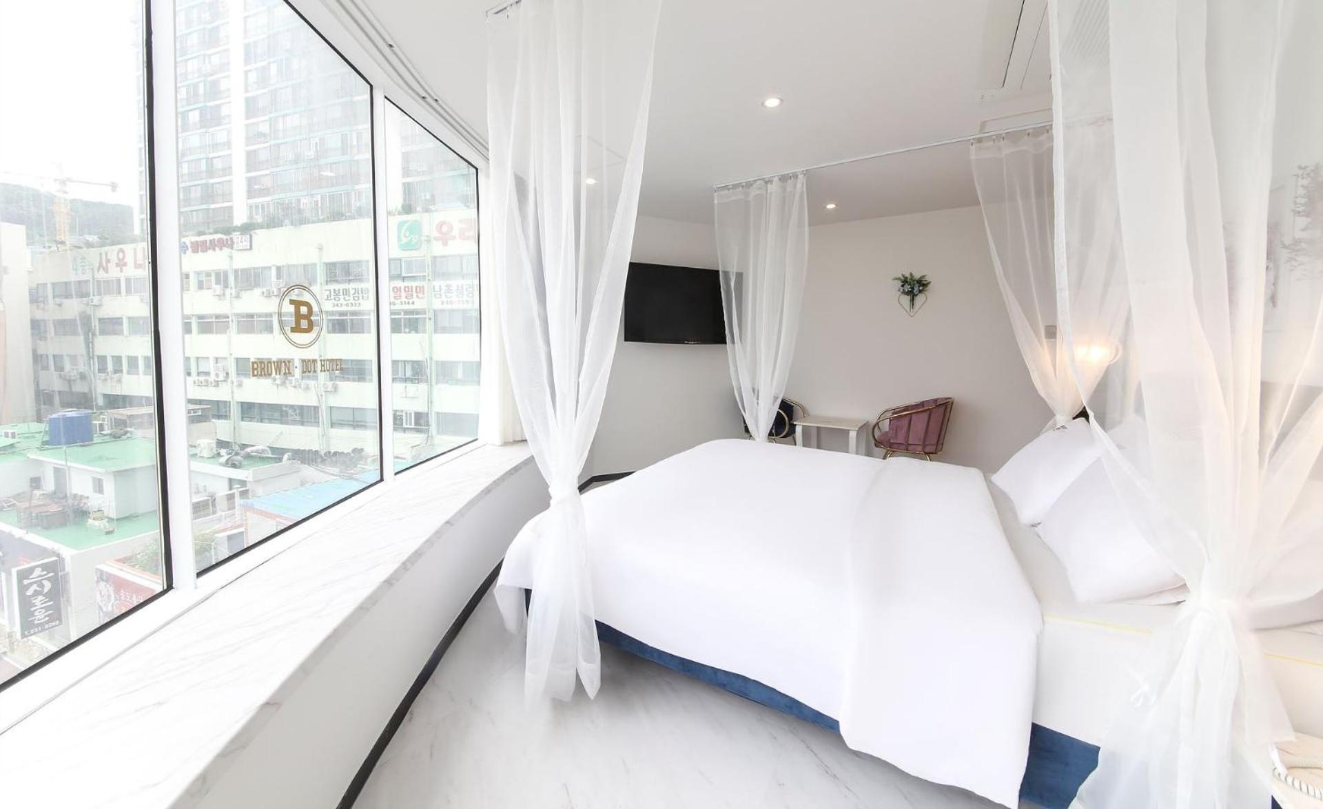 Double Room with Panoramic Ocean View photo 3