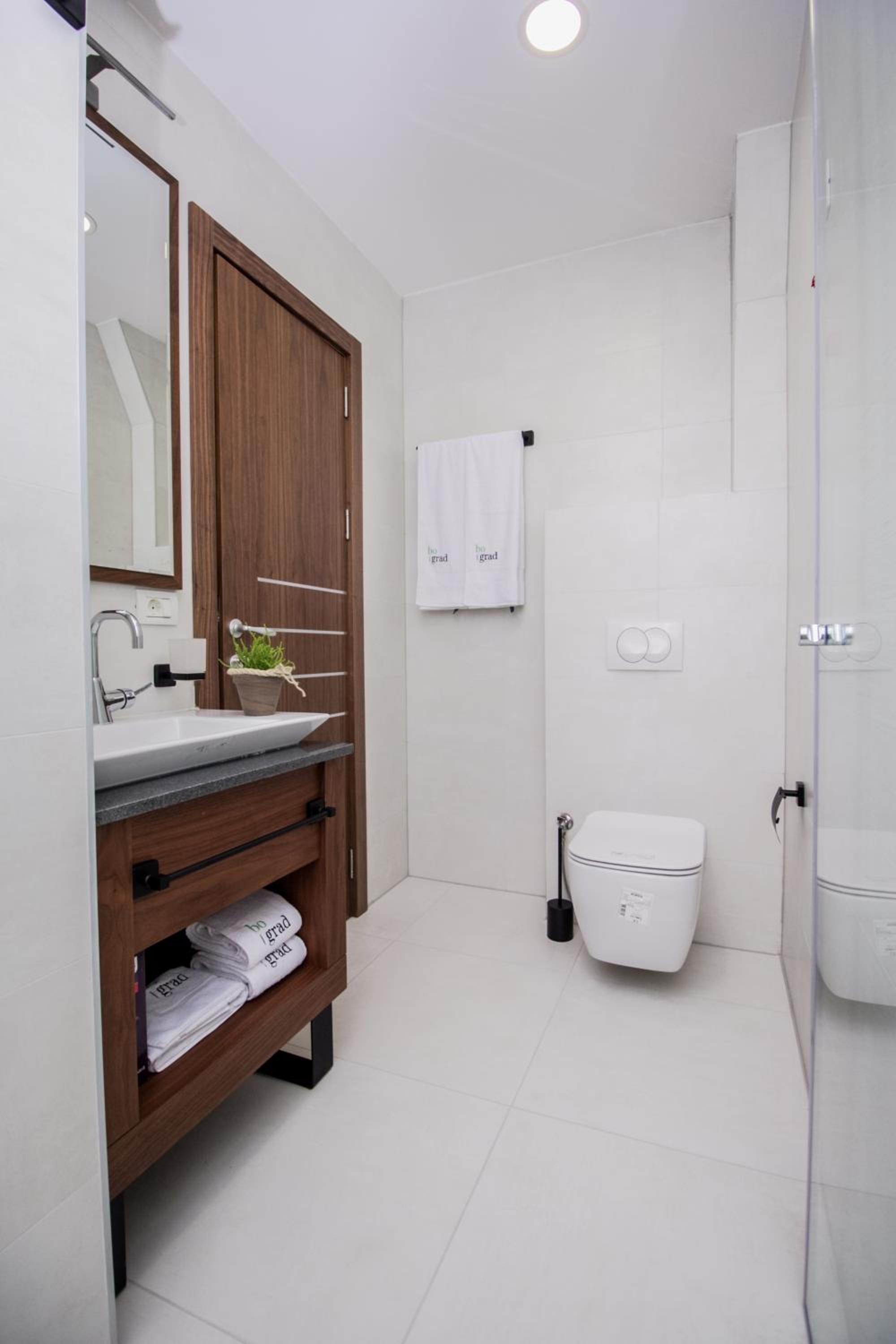 Economy Double Room photo 1