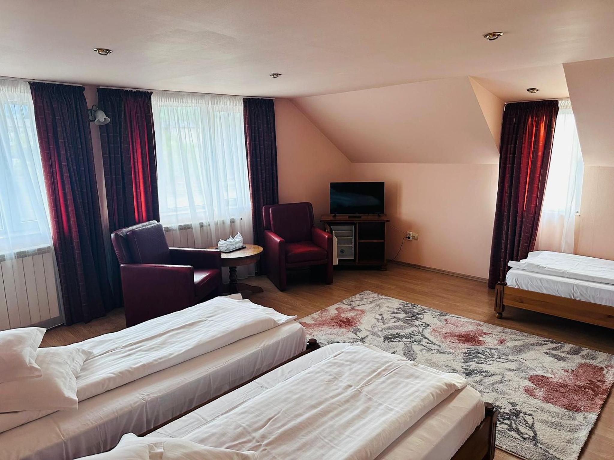 Triple Room photo 1