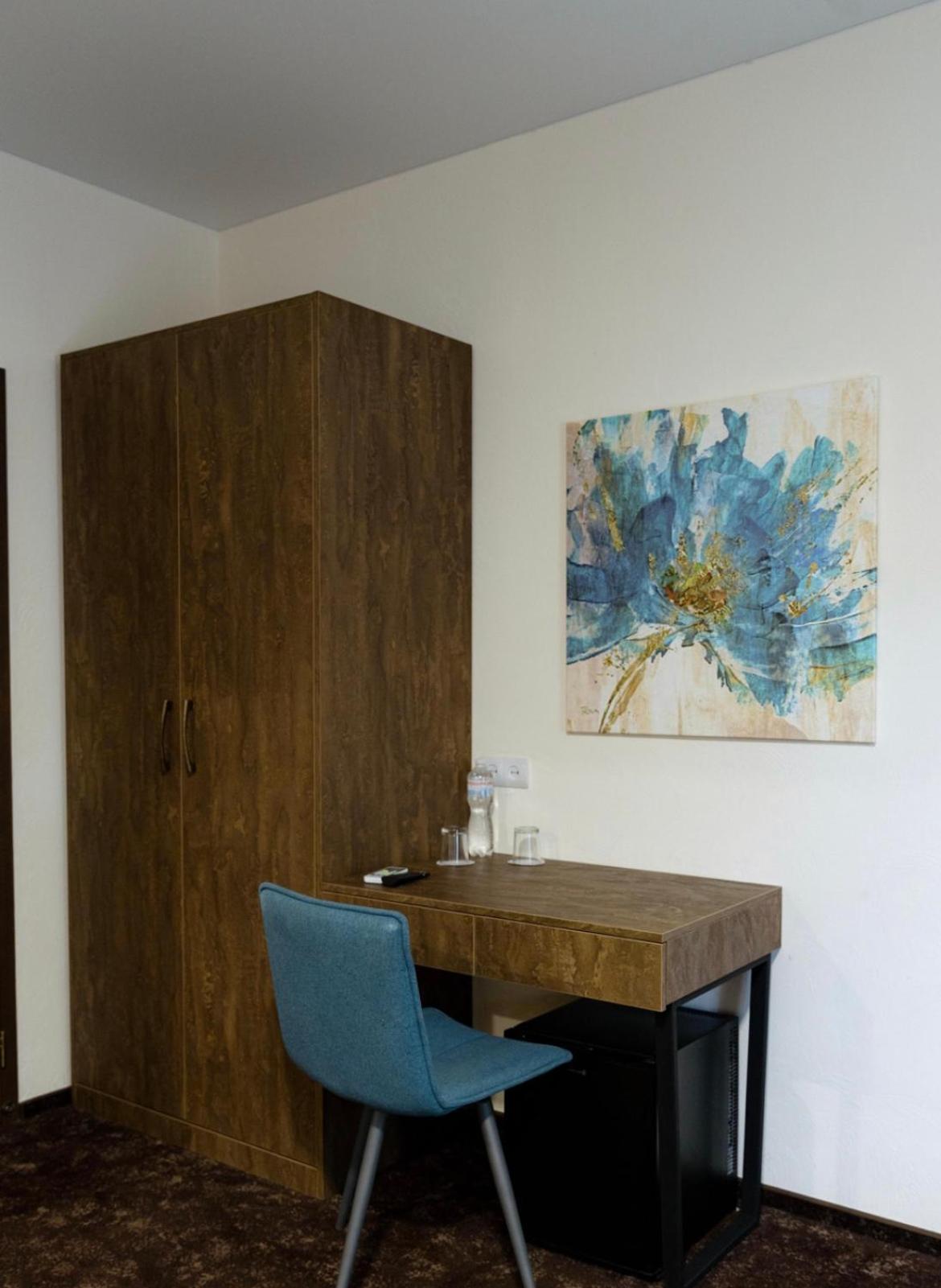 Budget Double Room photo 1