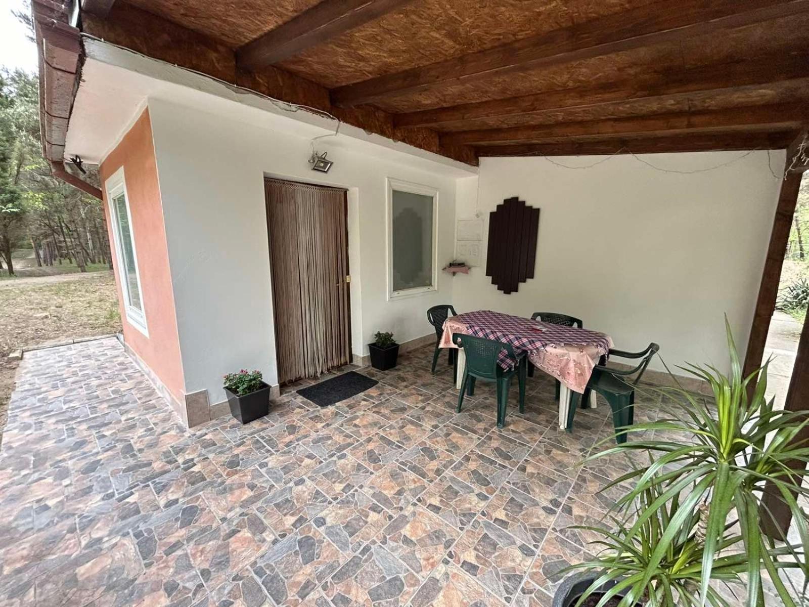 Two-Bedroom House photo 3