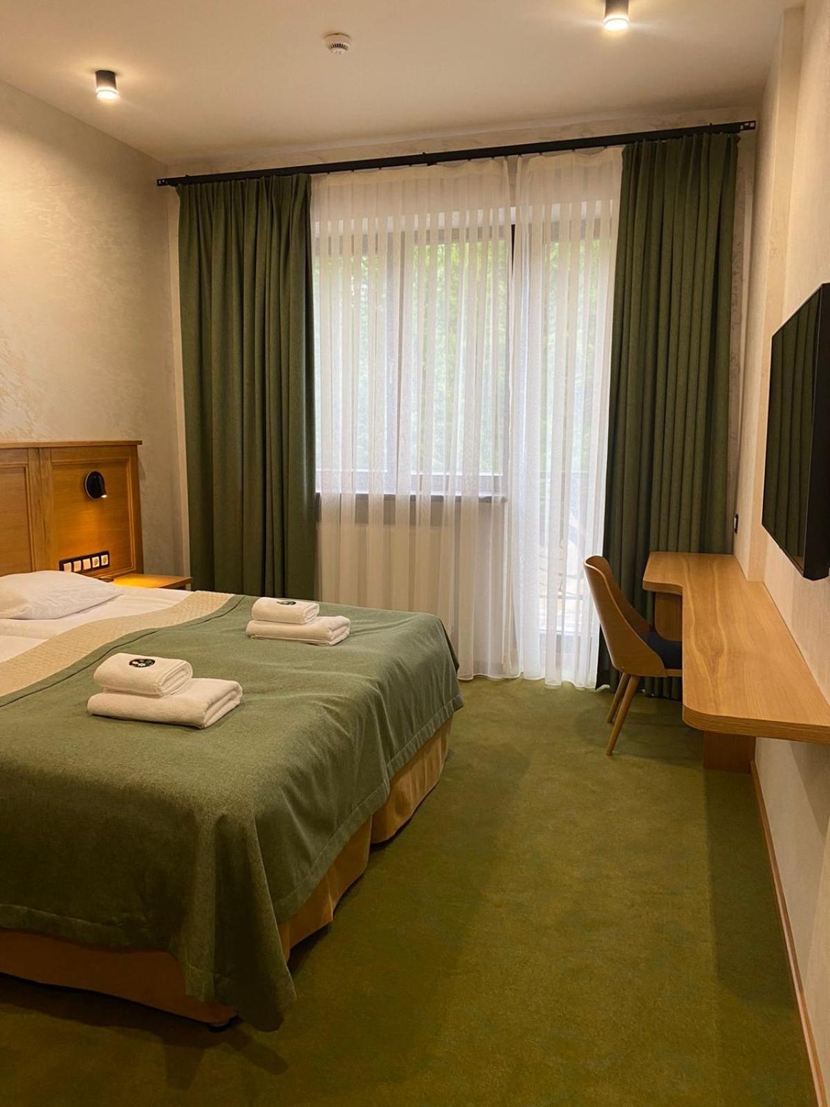 Double or Twin Room with Bathroom